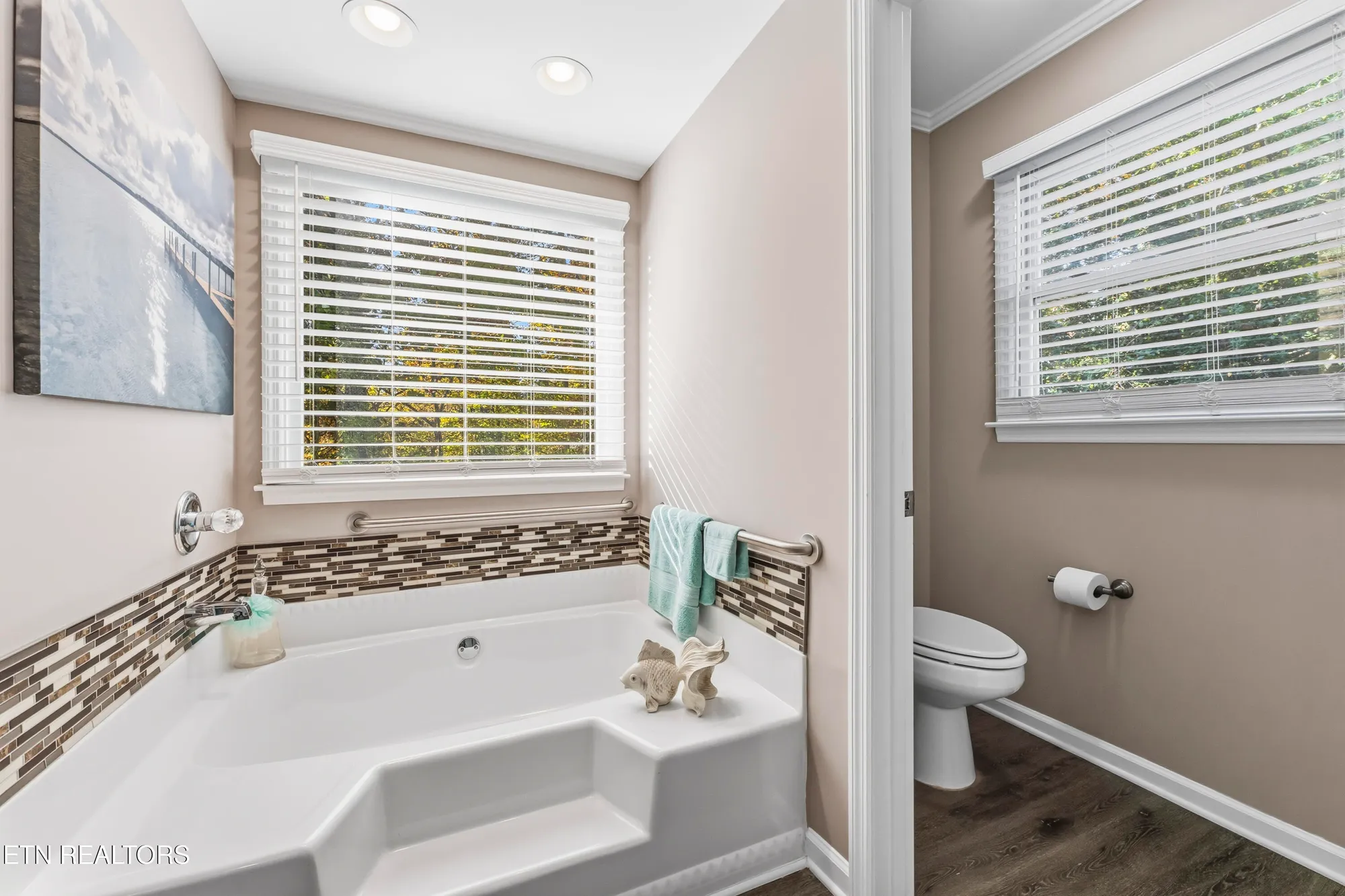 Property Slideshow image 13 of 41 | 416 igoti ln, Loudon, TN, 37774