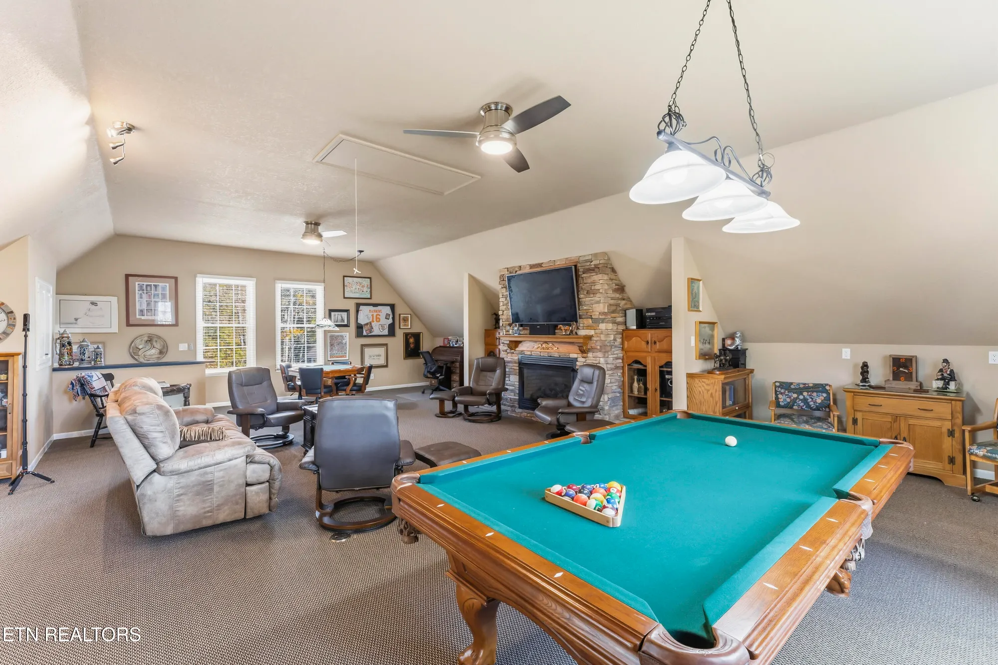 Property Slideshow image 23 of 41 | 416 igoti ln, Loudon, TN, 37774