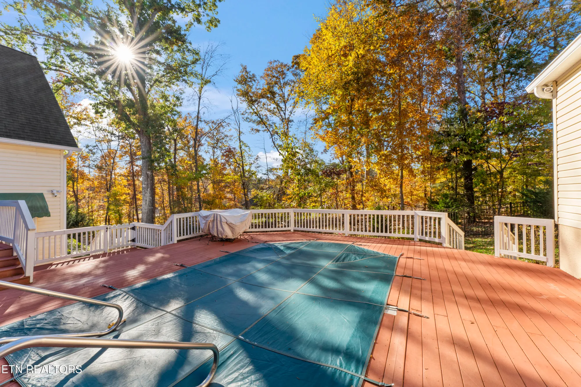 Property Slideshow image 33 of 41 | 416 igoti ln, Loudon, TN, 37774