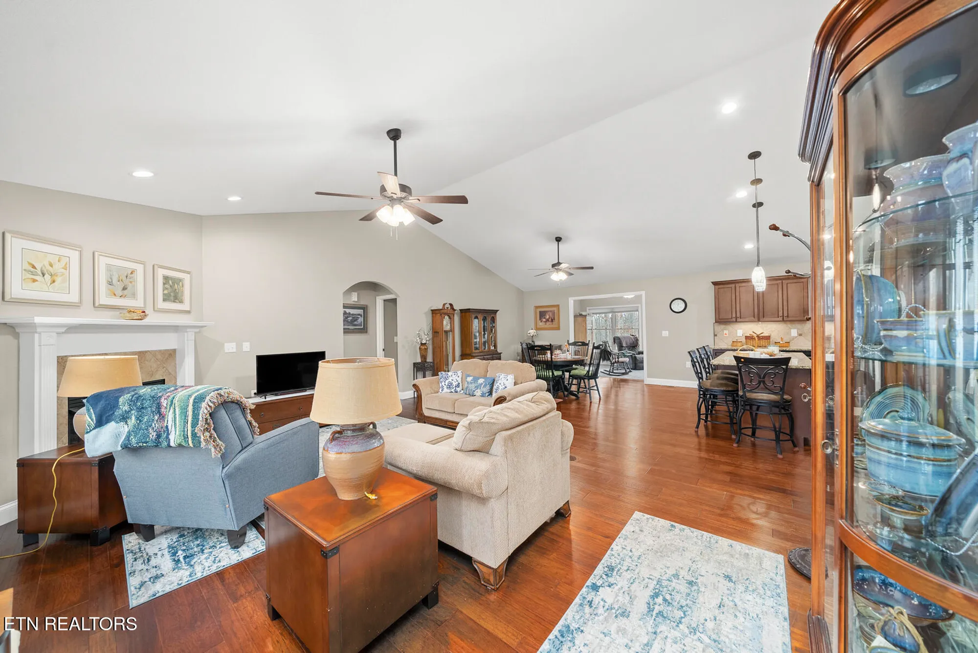 Property Slideshow image 10 of 56 | 109 beachwood dr, Crossville, TN, 38558