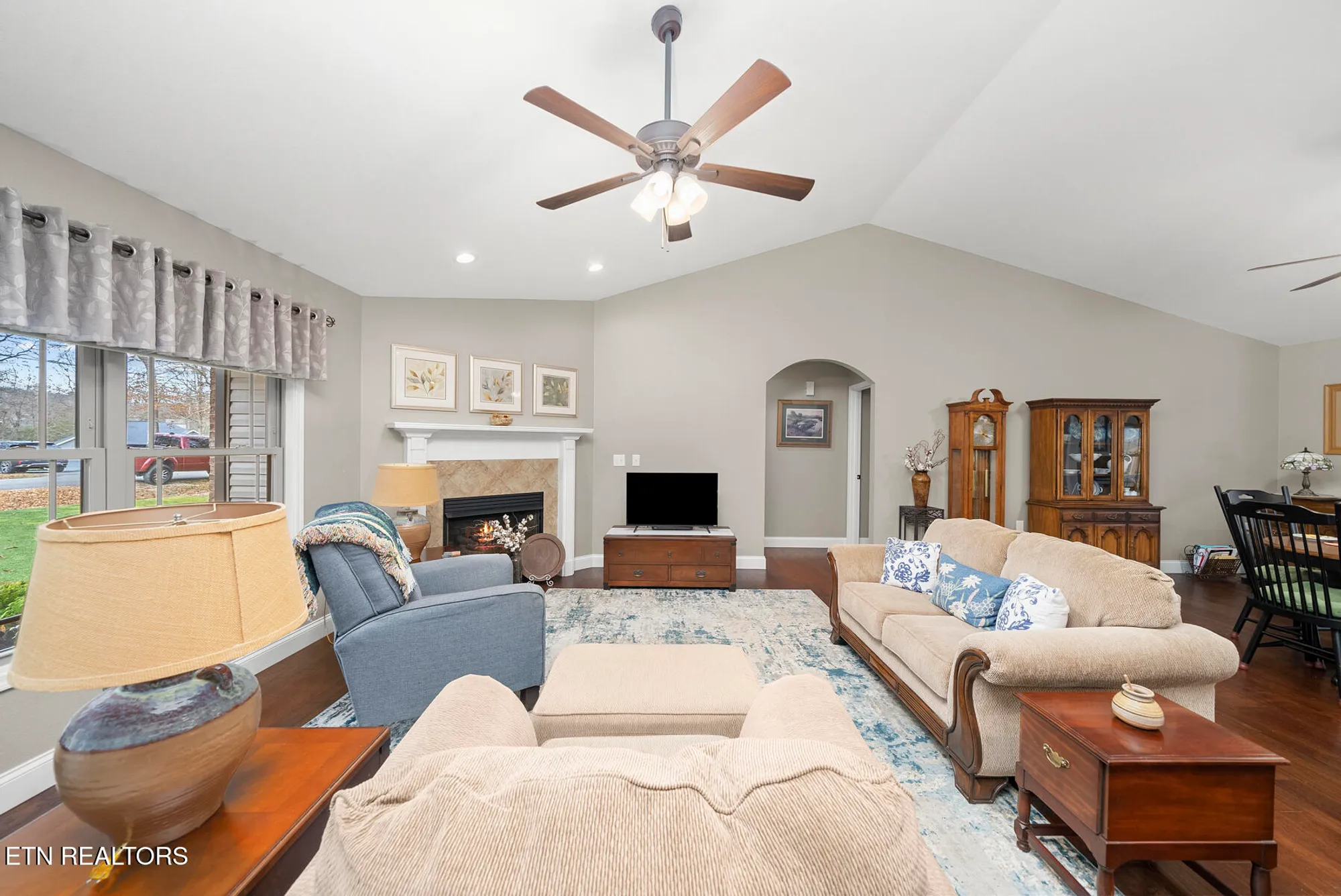 Property Slideshow image 11 of 56 | 109 beachwood dr, Crossville, TN, 38558