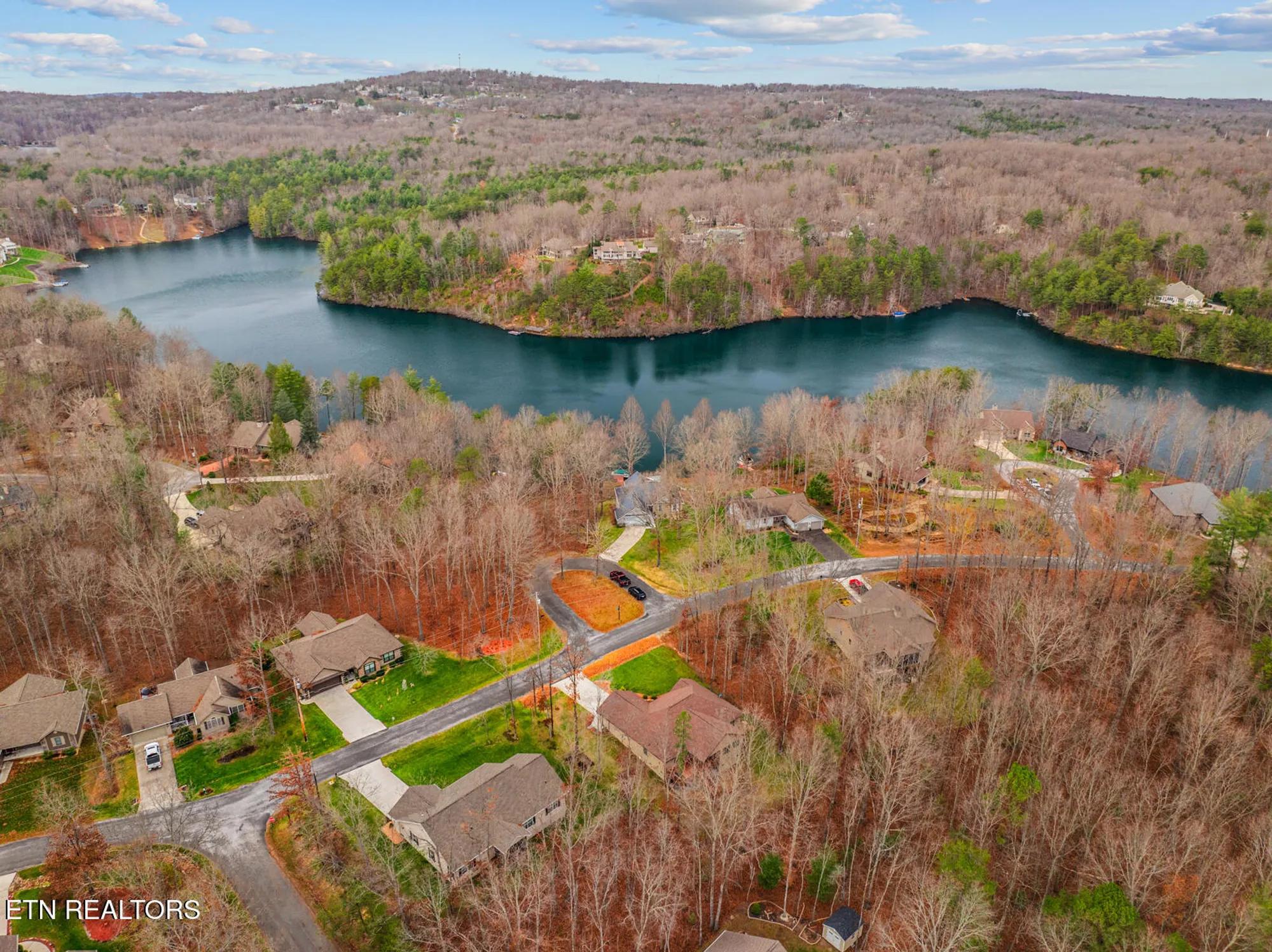 Property Slideshow image 49 of 56 | 109 beachwood dr, Crossville, TN, 38558