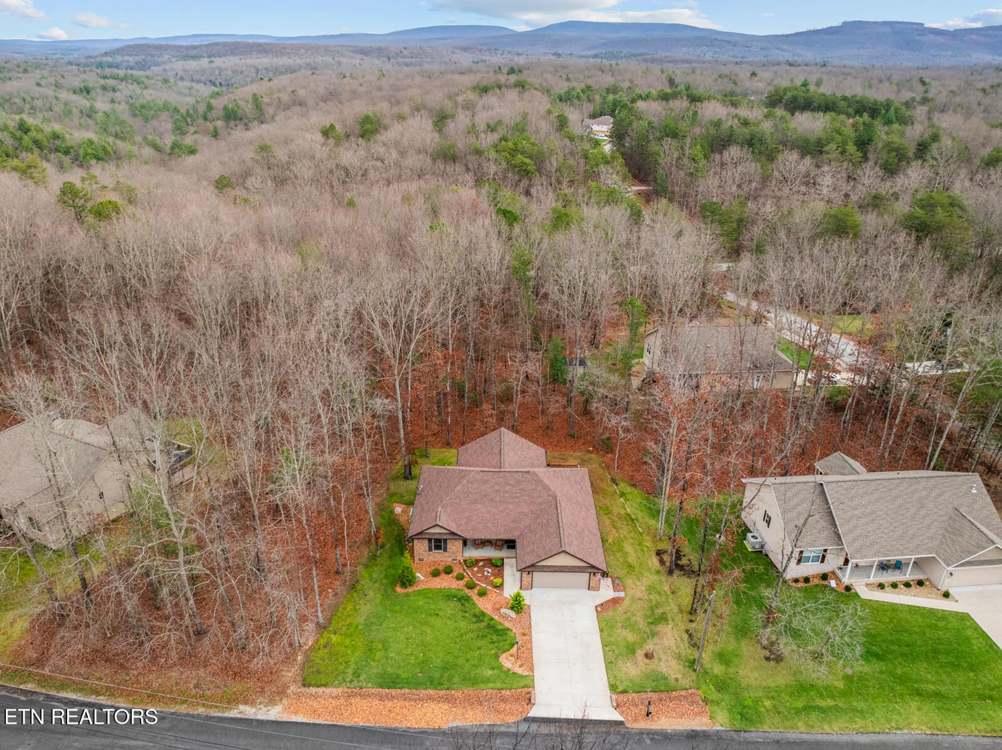 Property Slideshow image 52 of 56 | 109 beachwood dr, Crossville, TN, 38558