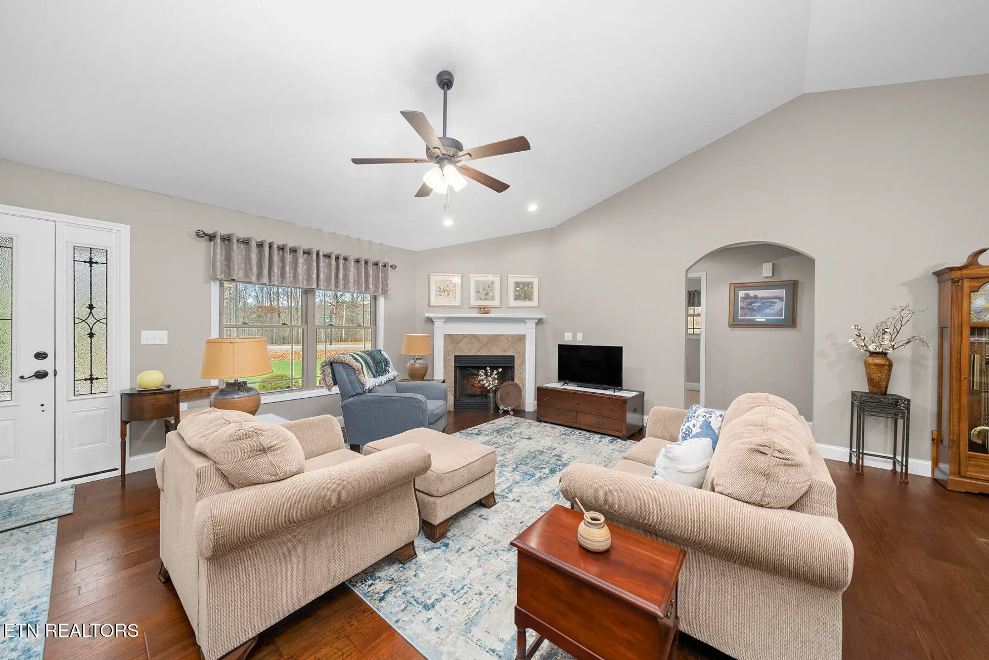 Property Slideshow image 13 of 56 | 109 beachwood dr, Crossville, TN, 38558