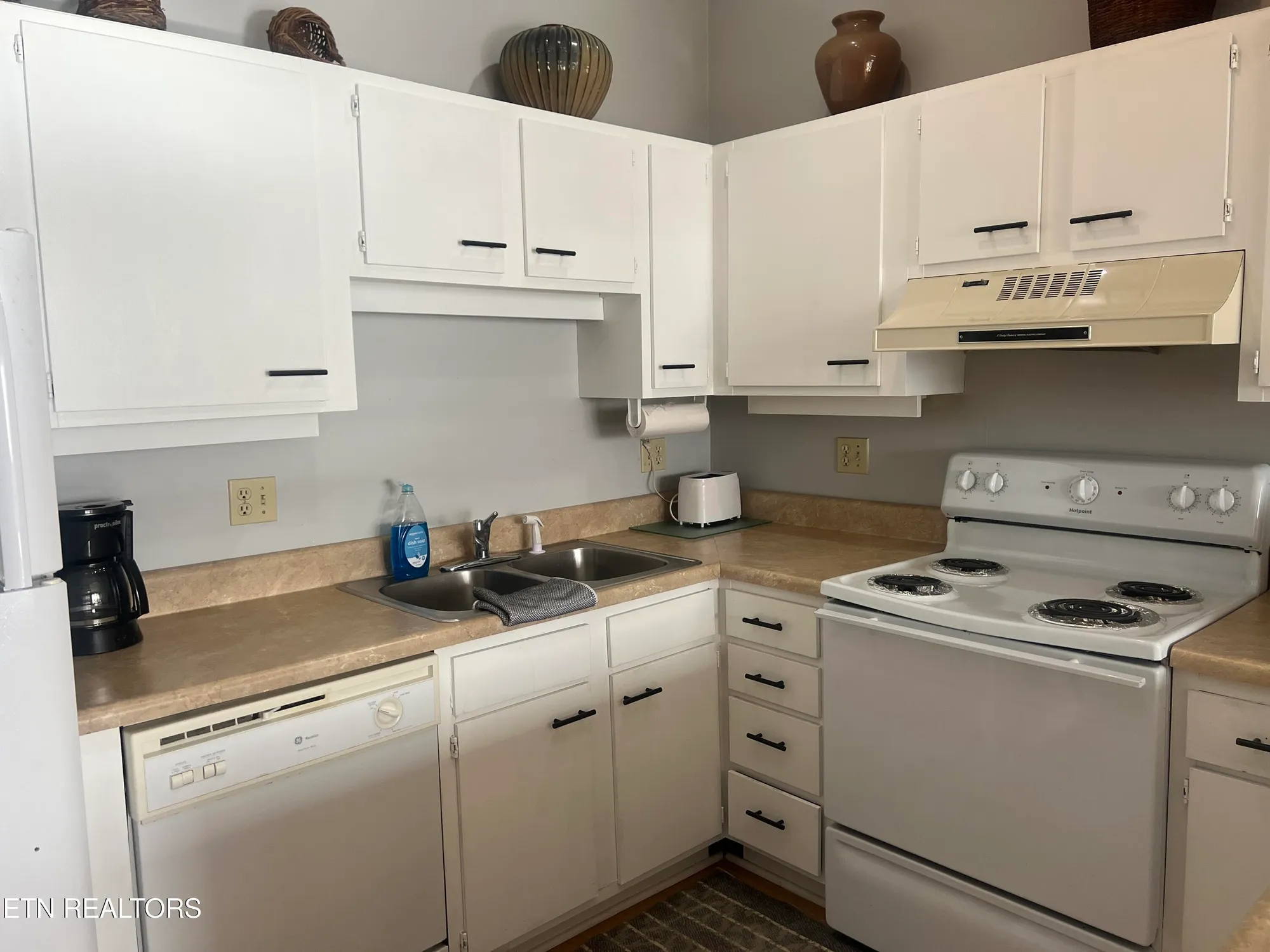 Property Slideshow image 12 of 24 | 39 eagle ct, Crossville, TN, 38558