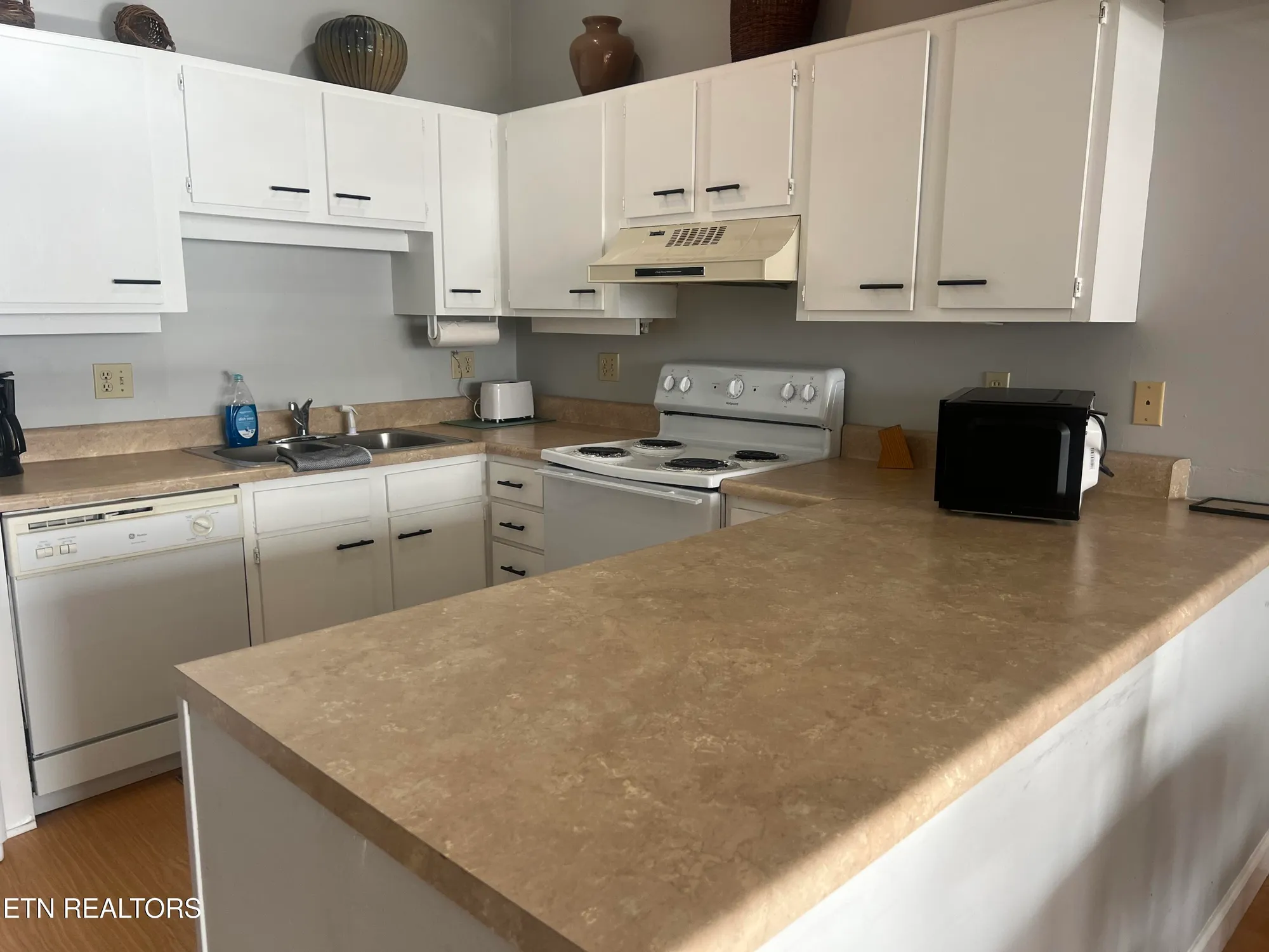 Property Slideshow image 14 of 24 | 39 eagle ct, Crossville, TN, 38558