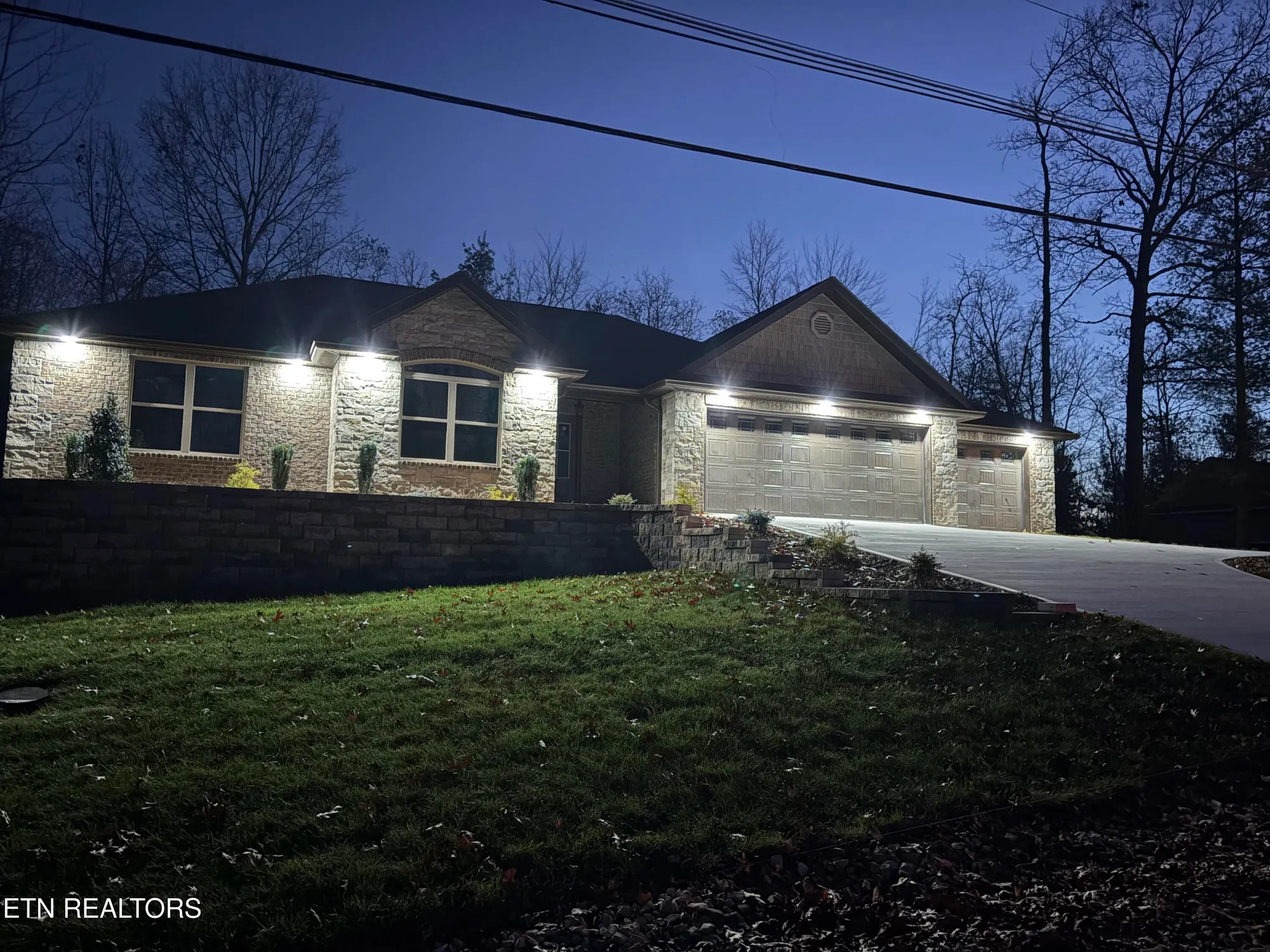 Property Slideshow image 5 of 31 | 140 windsor rd, Crossville, TN, 38558