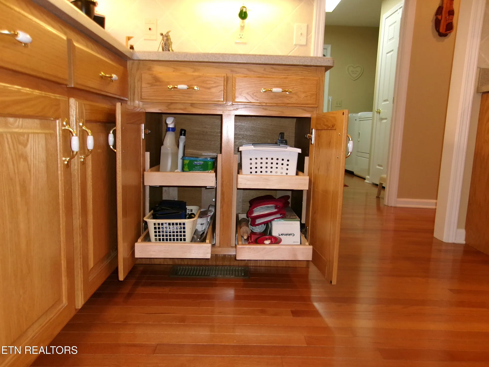 Property Slideshow image 14 of 42 | 14 brooks ln, Crossville, TN, 38558