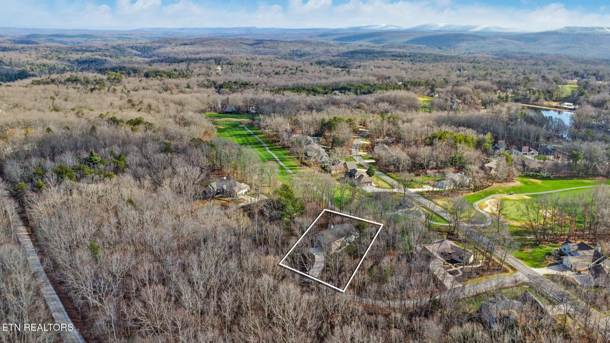 Property Slideshow image 42 of 47 | 14 berkeley sq, Crossville, TN, 38558