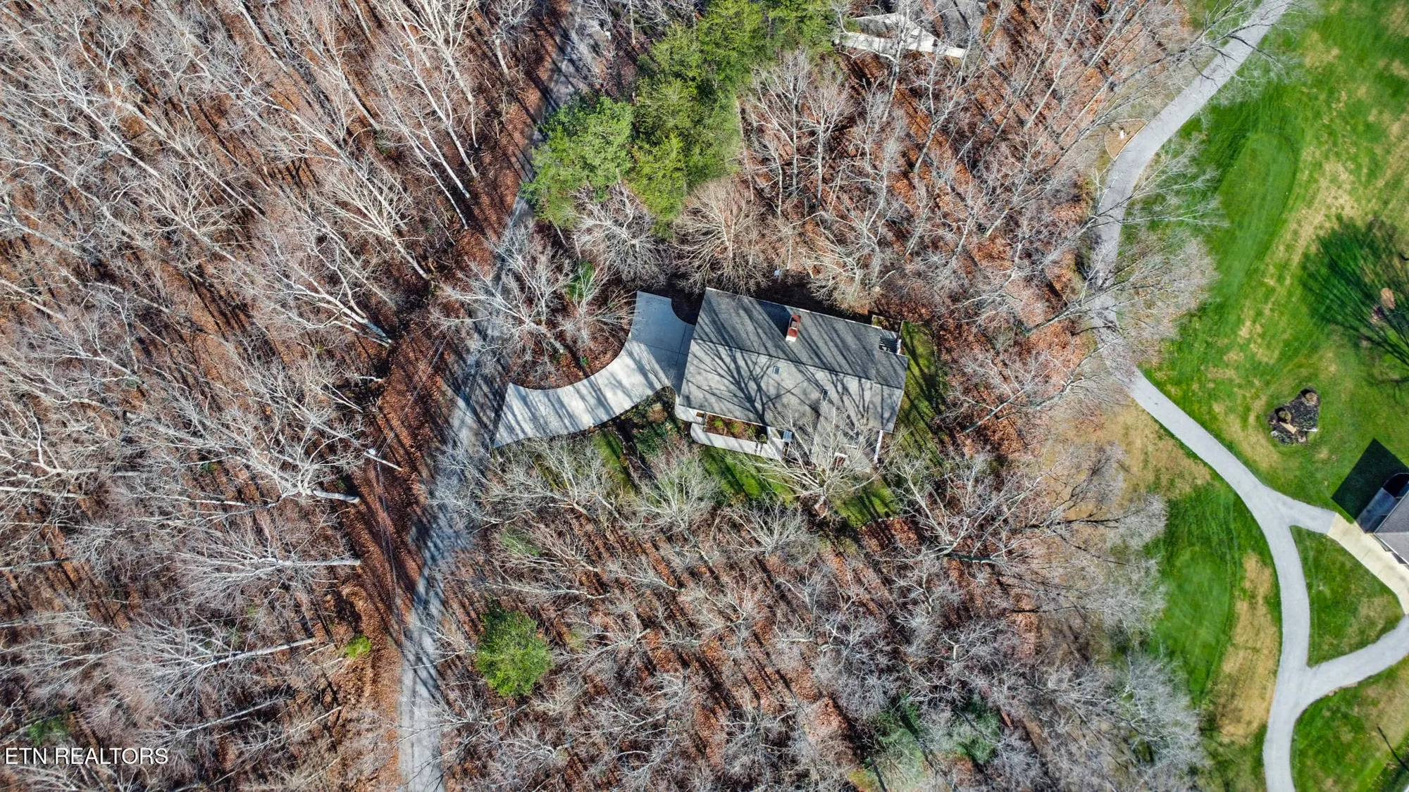 Property Slideshow image 43 of 47 | 14 berkeley sq, Crossville, TN, 38558