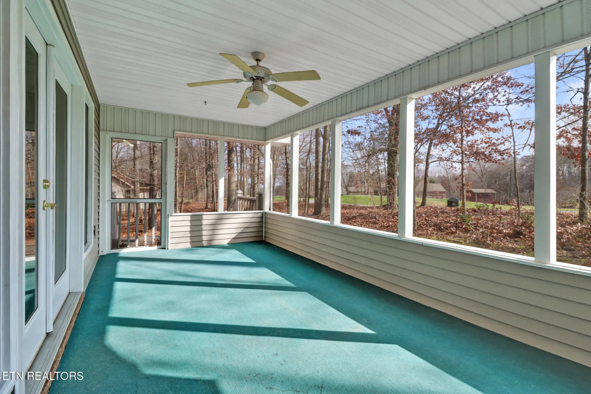 Property Slideshow image 26 of 47 | 14 berkeley sq, Crossville, TN, 38558