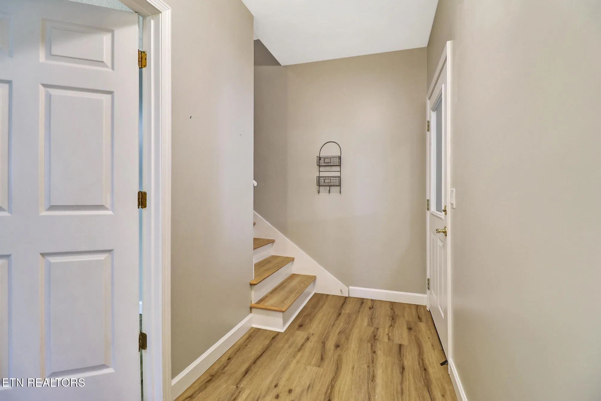 Property Slideshow image 28 of 47 | 14 berkeley sq, Crossville, TN, 38558