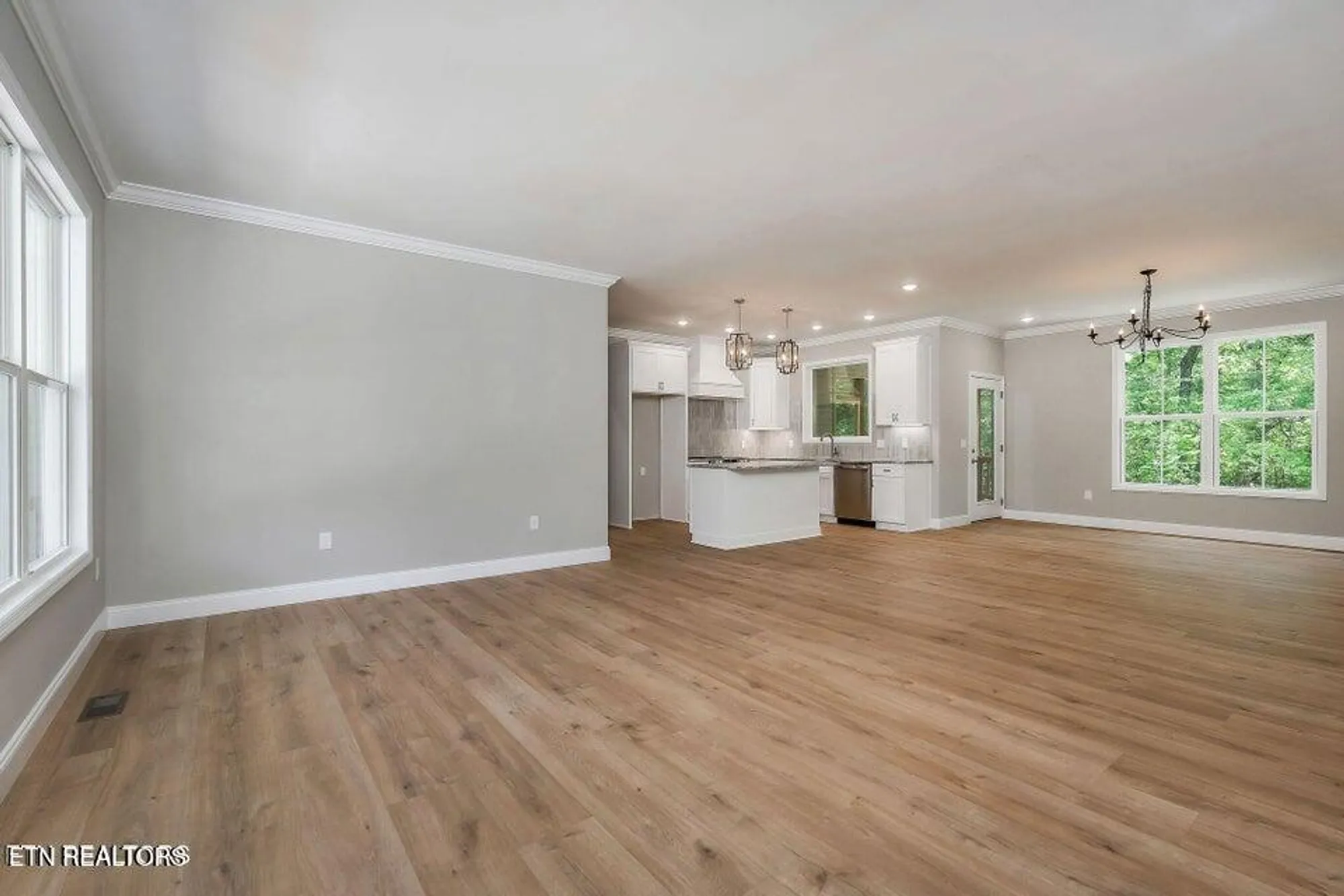 Property Slideshow image 2 of 12 | 384 st george dr, Fairfield Glade, TN, 38558