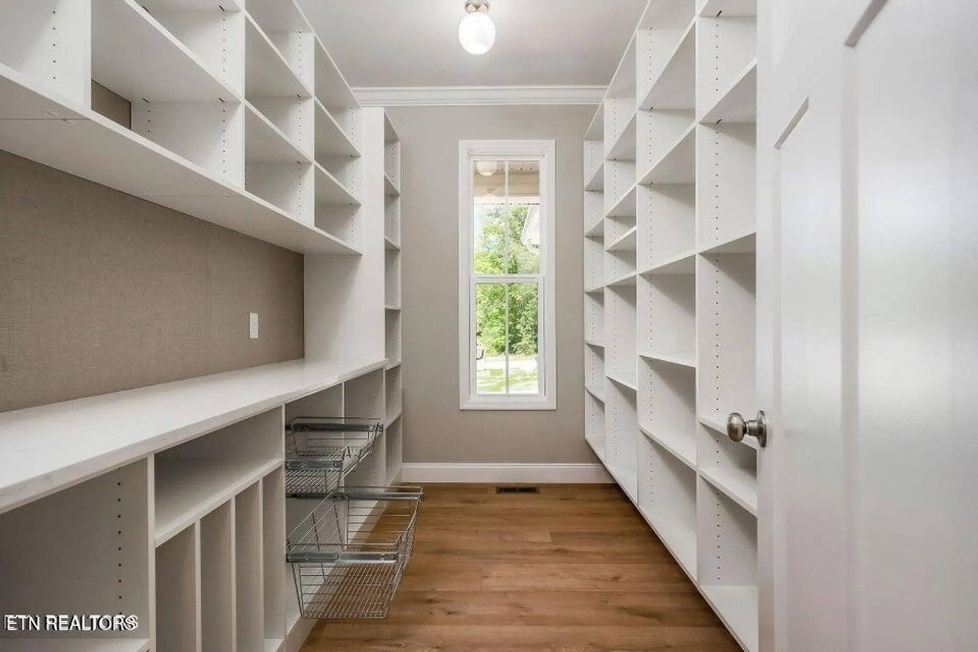 Property Slideshow image 4 of 12 | 384 st george dr, Fairfield Glade, TN, 38558