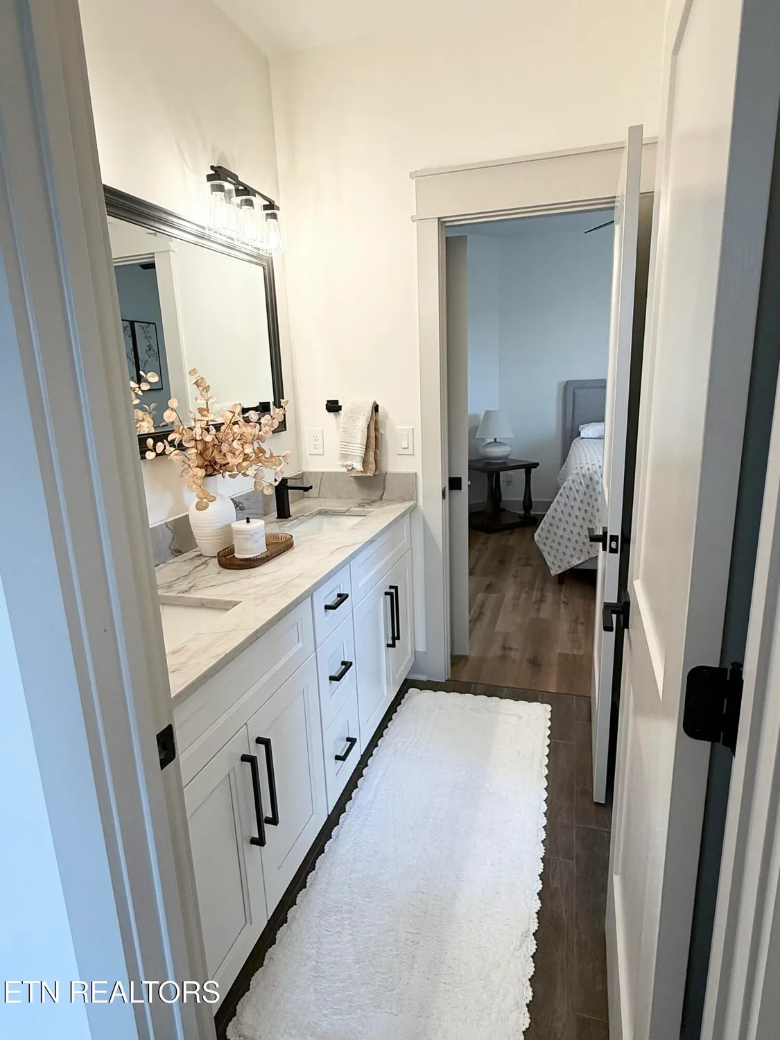 Property Slideshow image 10 of 40 | 205 chogi ln, Loudon, TN, 37774