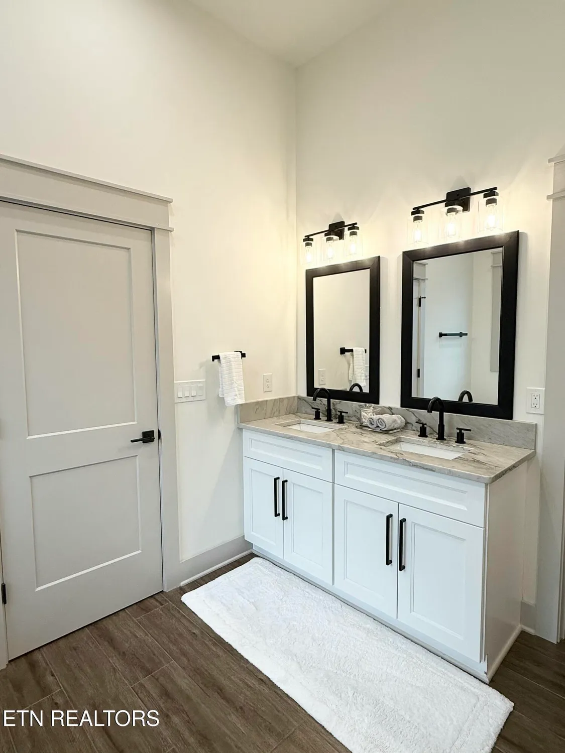 Property Slideshow image 28 of 40 | 205 chogi ln, Loudon, TN, 37774