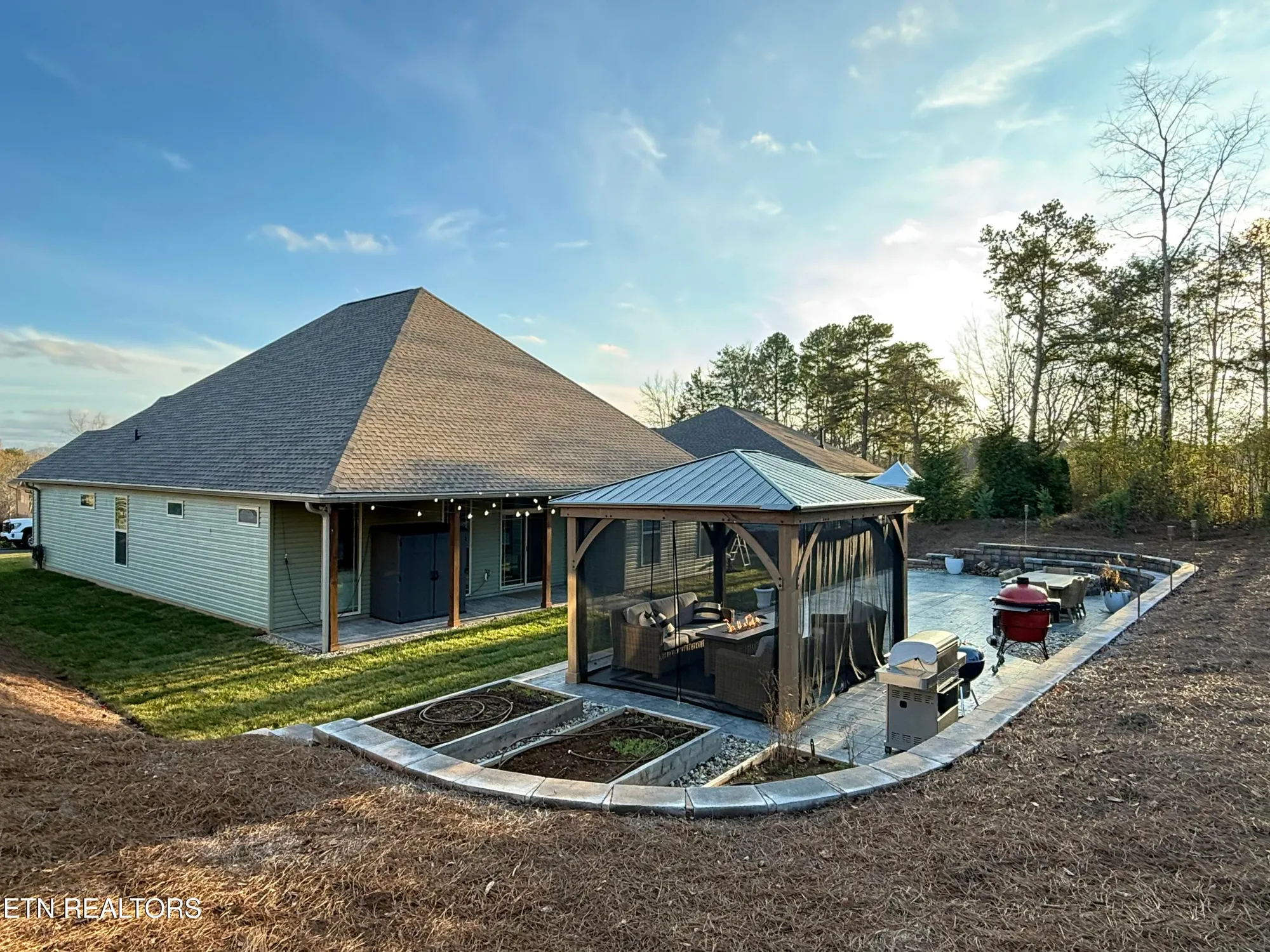 Property Slideshow image 38 of 40 | 205 chogi ln, Loudon, TN, 37774