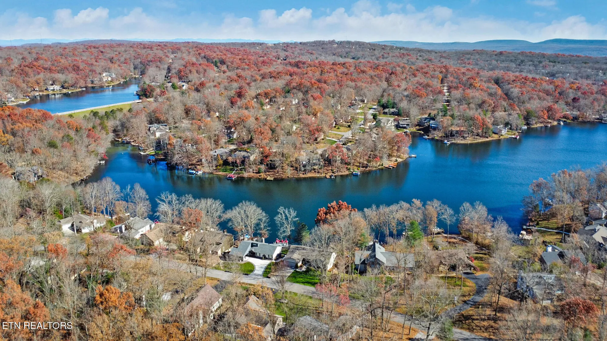 Property Slideshow image 35 of 39 | 110 delbridge ln, Crossville, TN, 38558