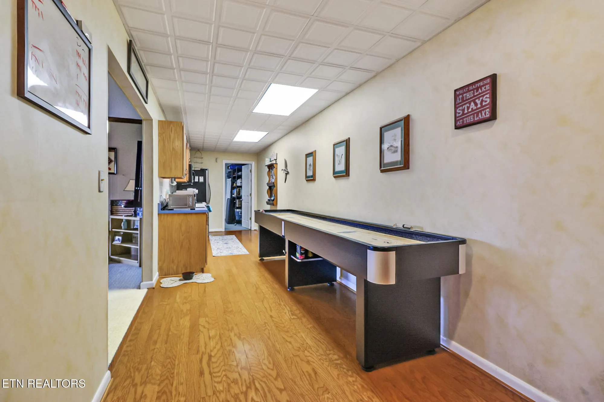 Property Slideshow image 22 of 39 | 110 delbridge ln, Crossville, TN, 38558