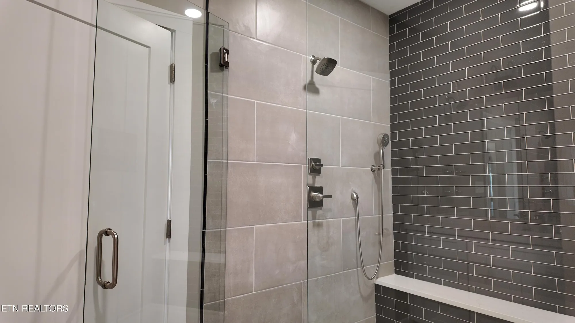 Property Slideshow image 26 of 42 | 301 seminole shrs, Loudon, TN, 37774