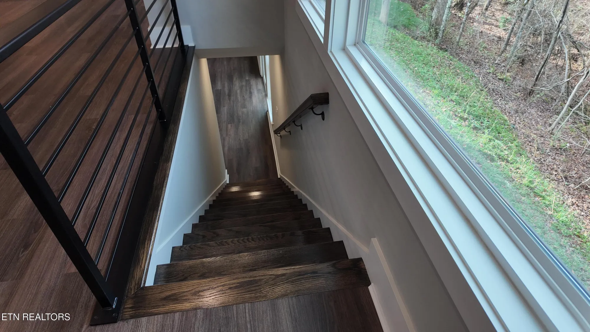 Property Slideshow image 34 of 42 | 301 seminole shrs, Loudon, TN, 37774