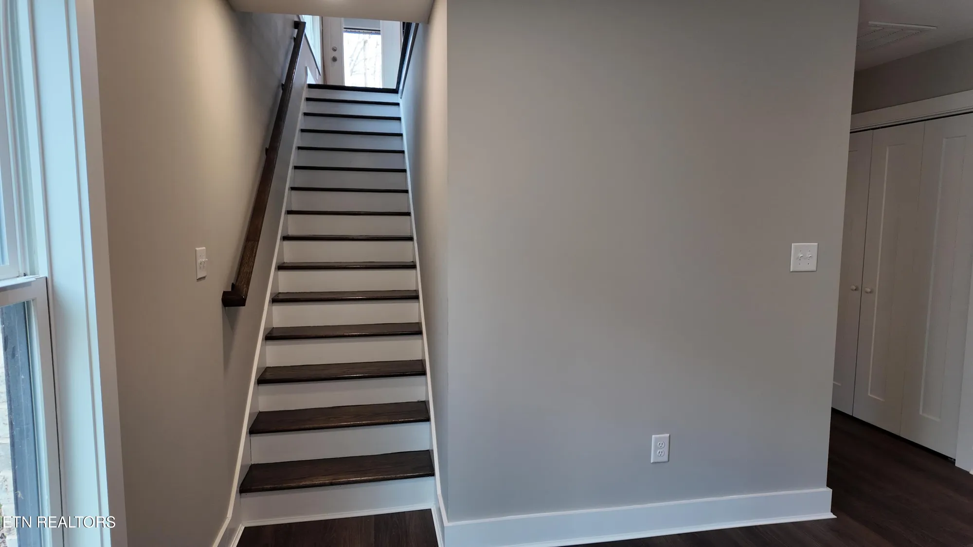 Property Slideshow image 40 of 42 | 301 seminole shrs, Loudon, TN, 37774