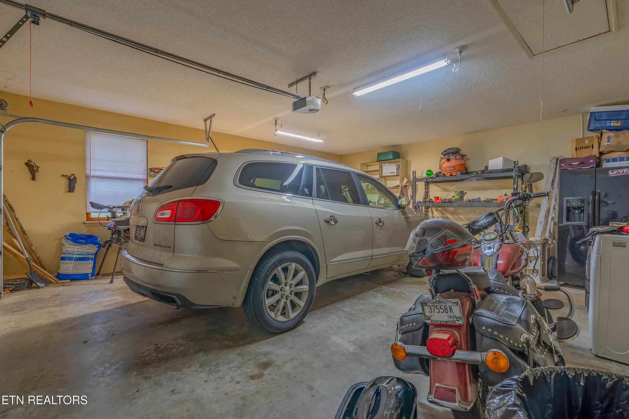 Property Slideshow image 45 of 54 | 166 canterbury dr, Crossville, TN, 38558