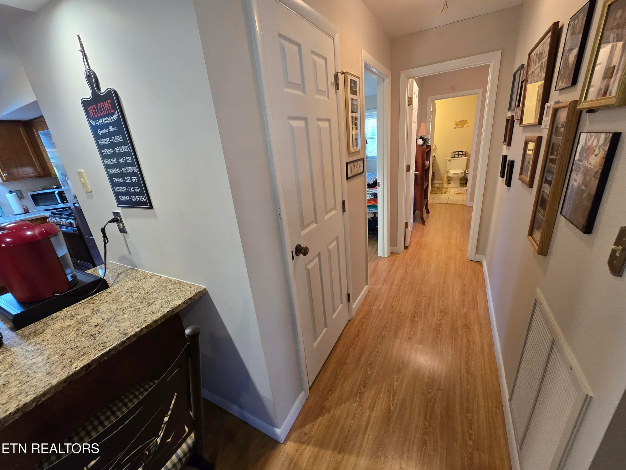 Property Slideshow image 28 of 40 | 107 howard ter, Crossville, TN, 38558