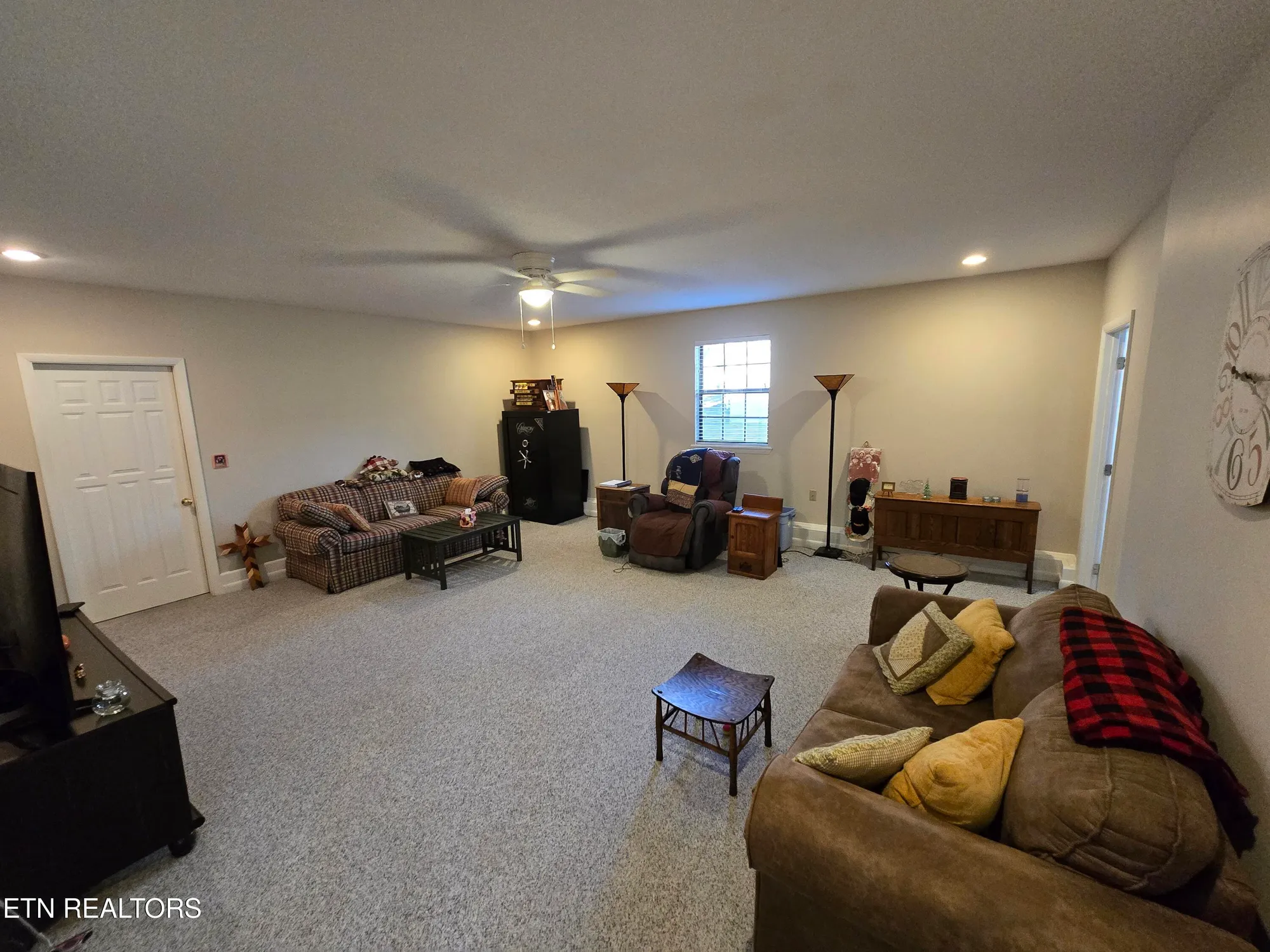 Property Slideshow image 25 of 40 | 107 howard ter, Crossville, TN, 38558