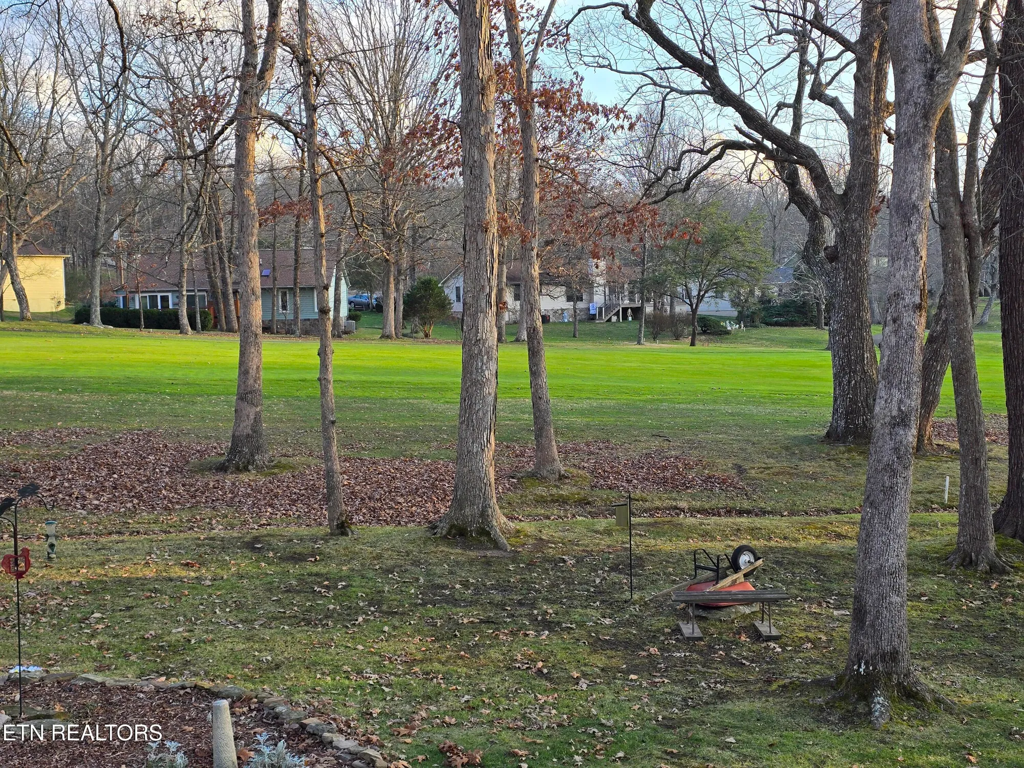 Property Slideshow image 16 of 40 | 107 howard ter, Crossville, TN, 38558