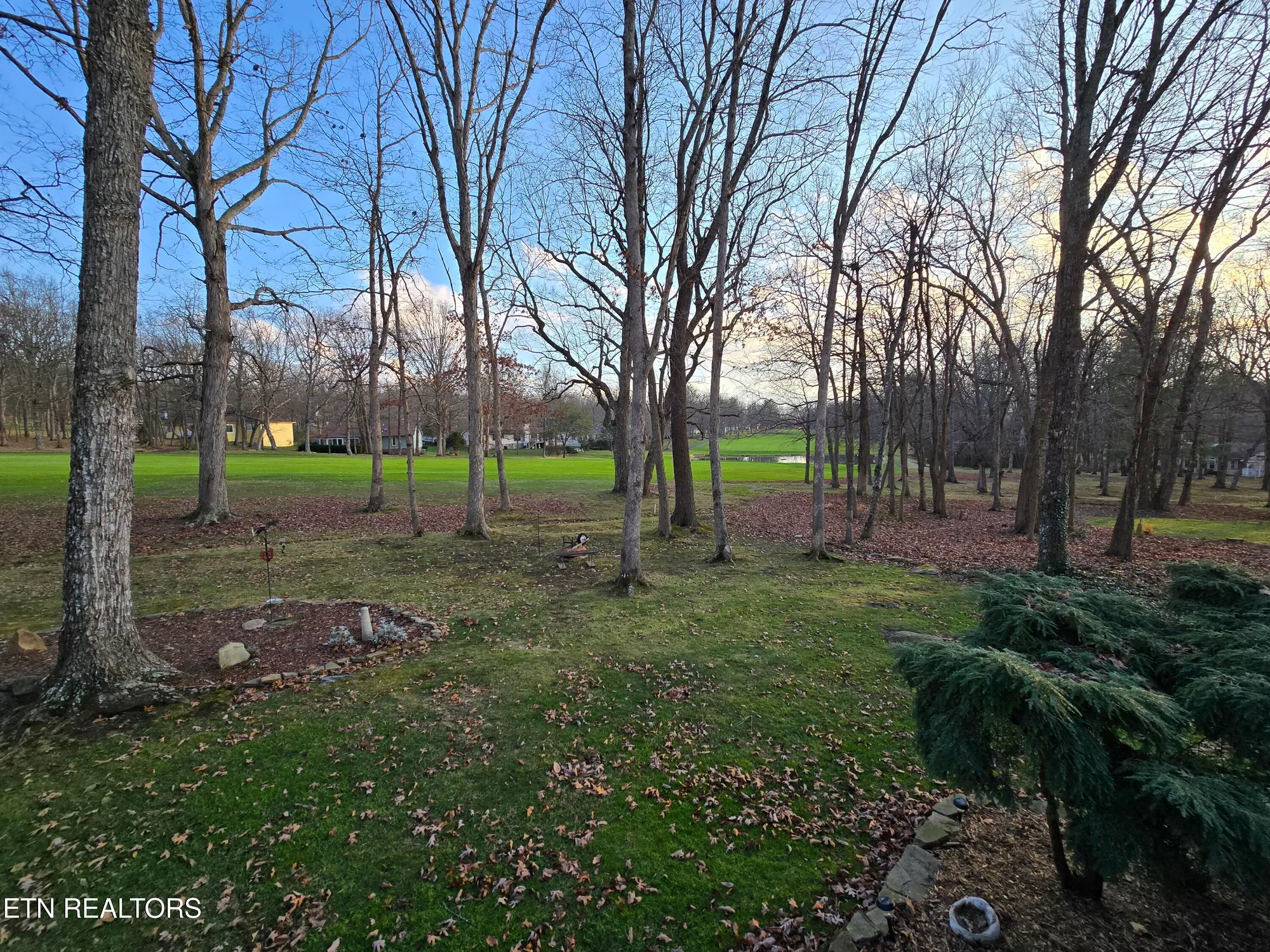 Property Slideshow image 12 of 40 | 107 howard ter, Crossville, TN, 38558