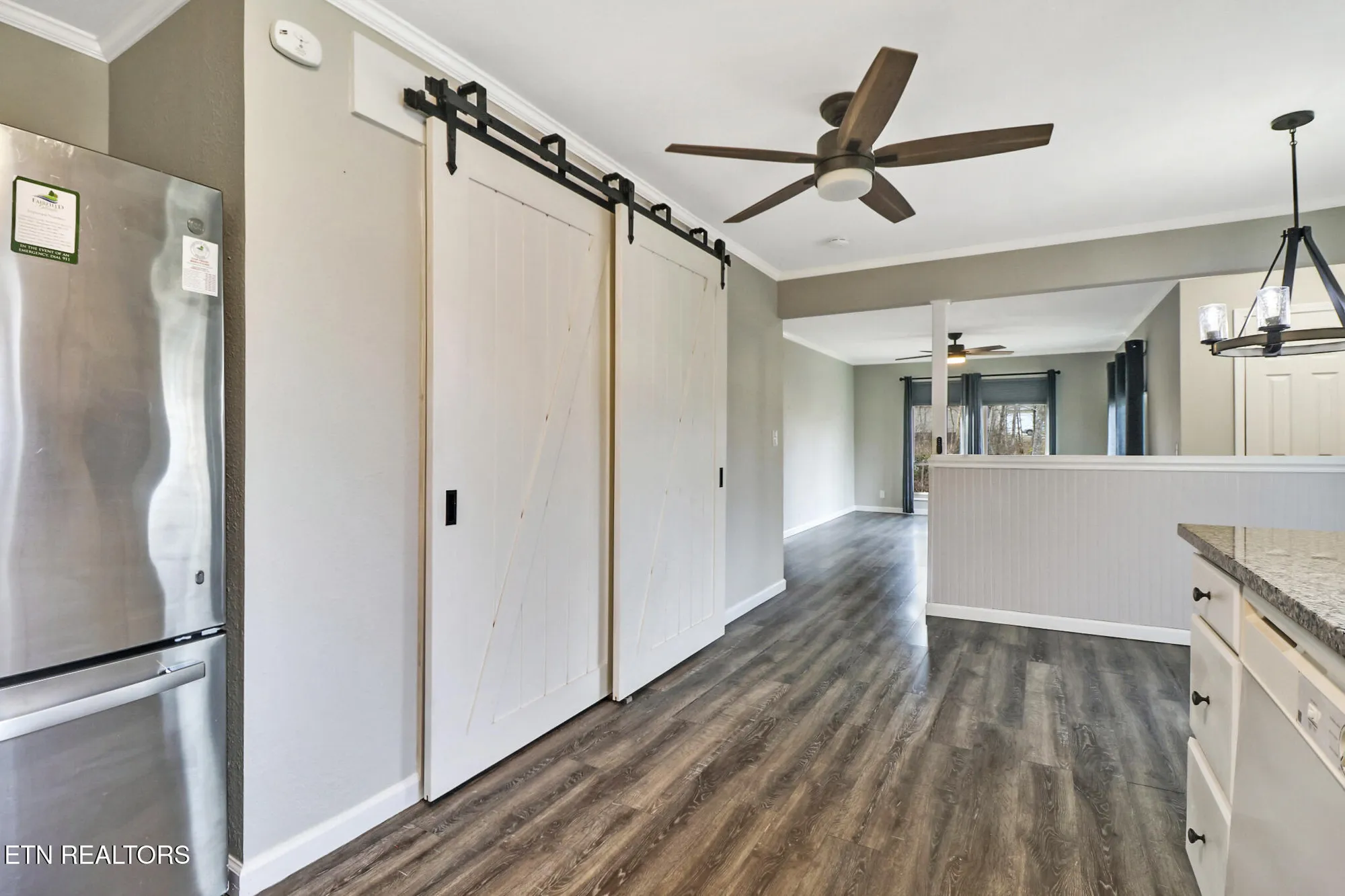 Property Slideshow image 13 of 33 | 114 lakeshire dr, Crossville, TN, 38558