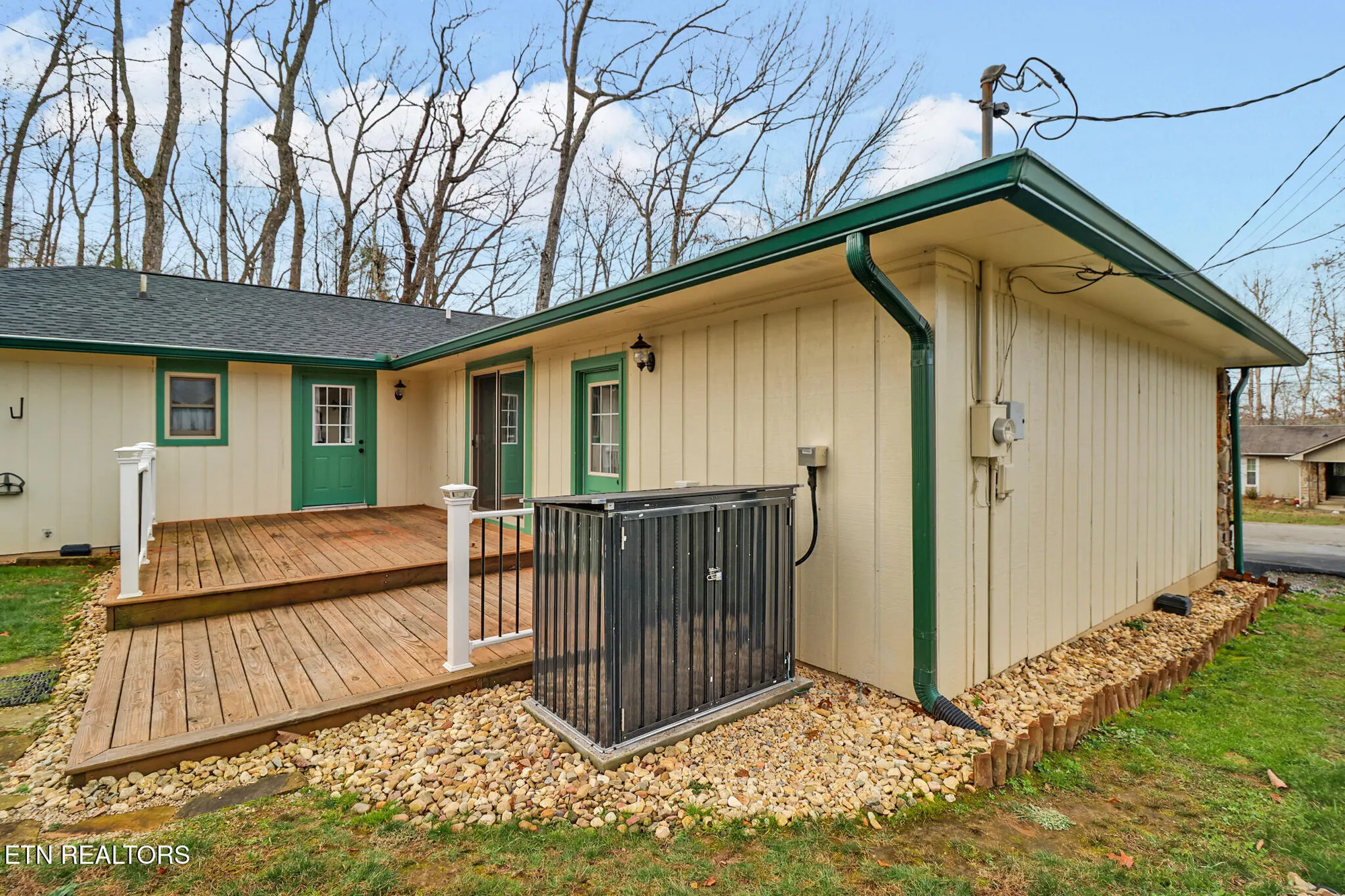 Property Slideshow image 32 of 33 | 114 lakeshire dr, Crossville, TN, 38558