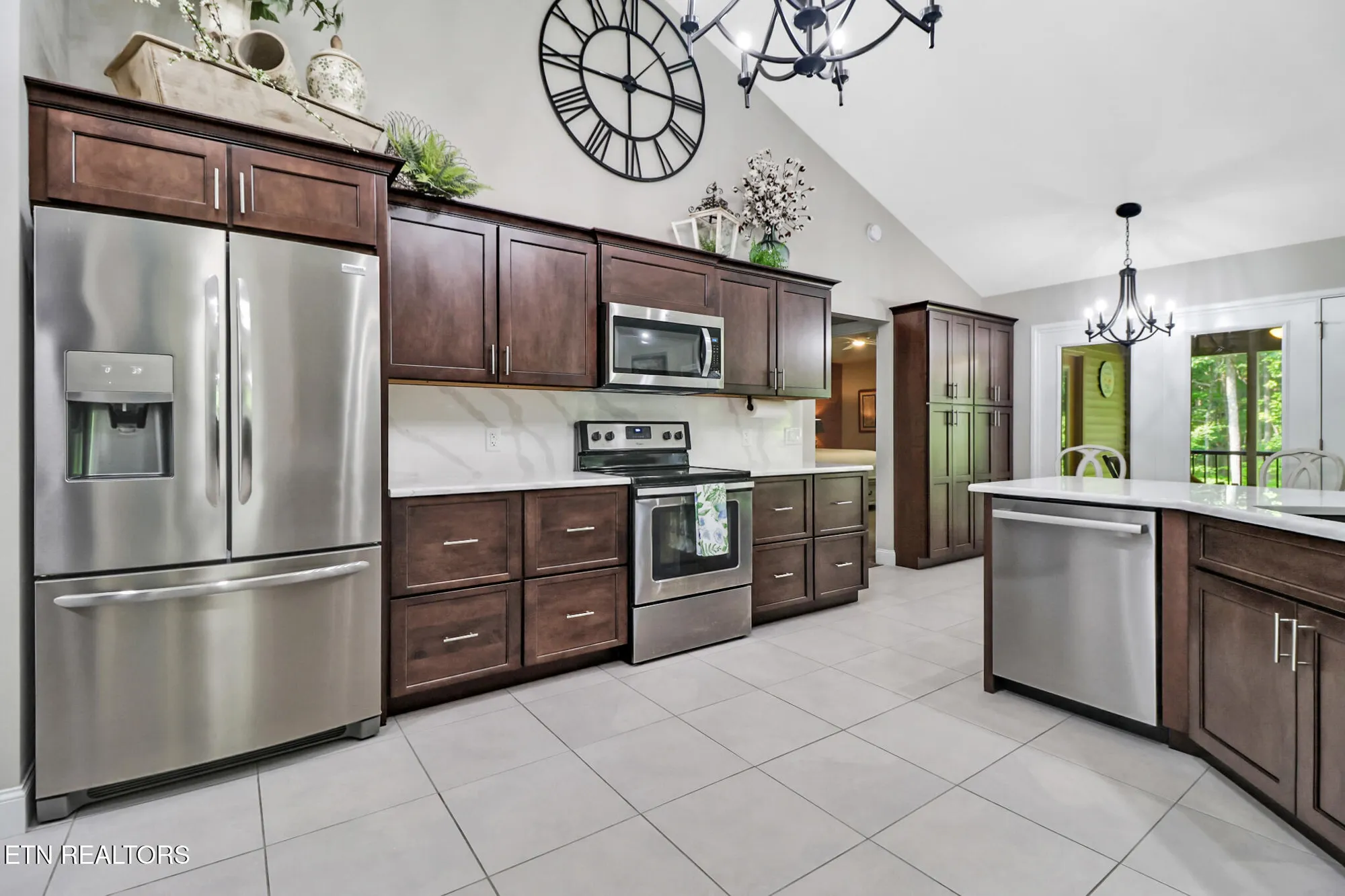 40 KINGSLEY CT, CROSSVILLE, TN 38558 | Fairfield Glade | 55+ Home For Sale