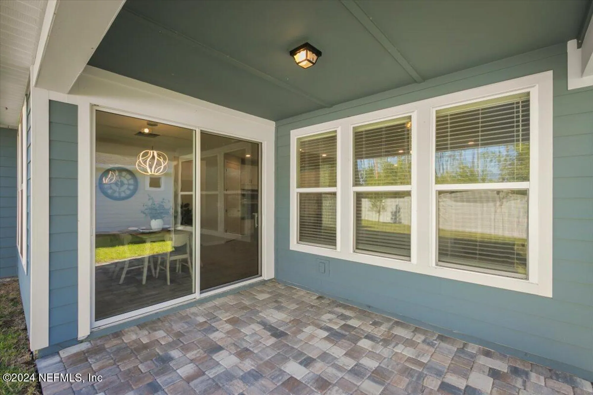 Property Slideshow image 20 of 35 | 10988 town view dr, Jacksonville, FL, 32256