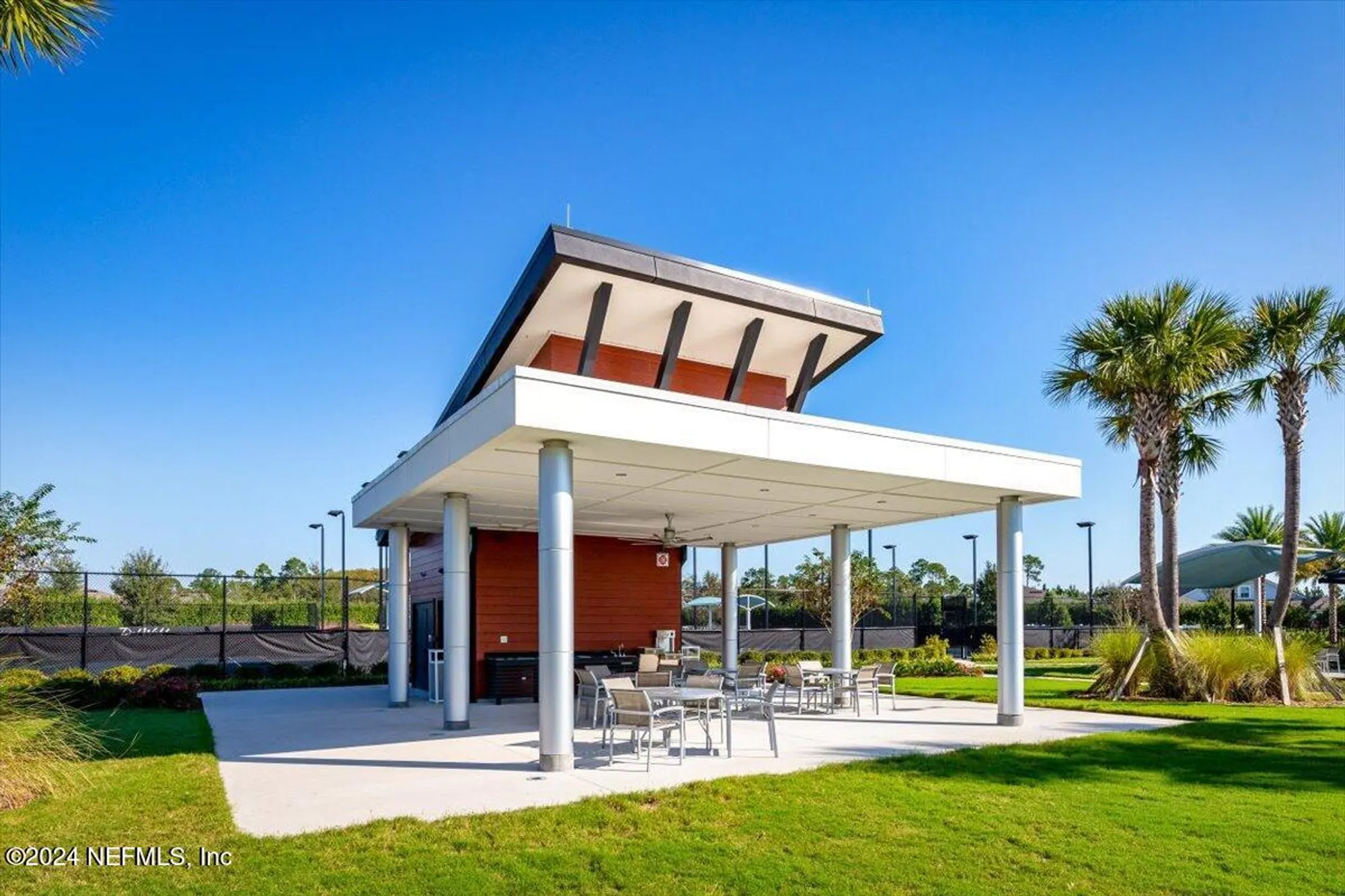 Property Slideshow image 32 of 35 | 10988 town view dr, Jacksonville, FL, 32256