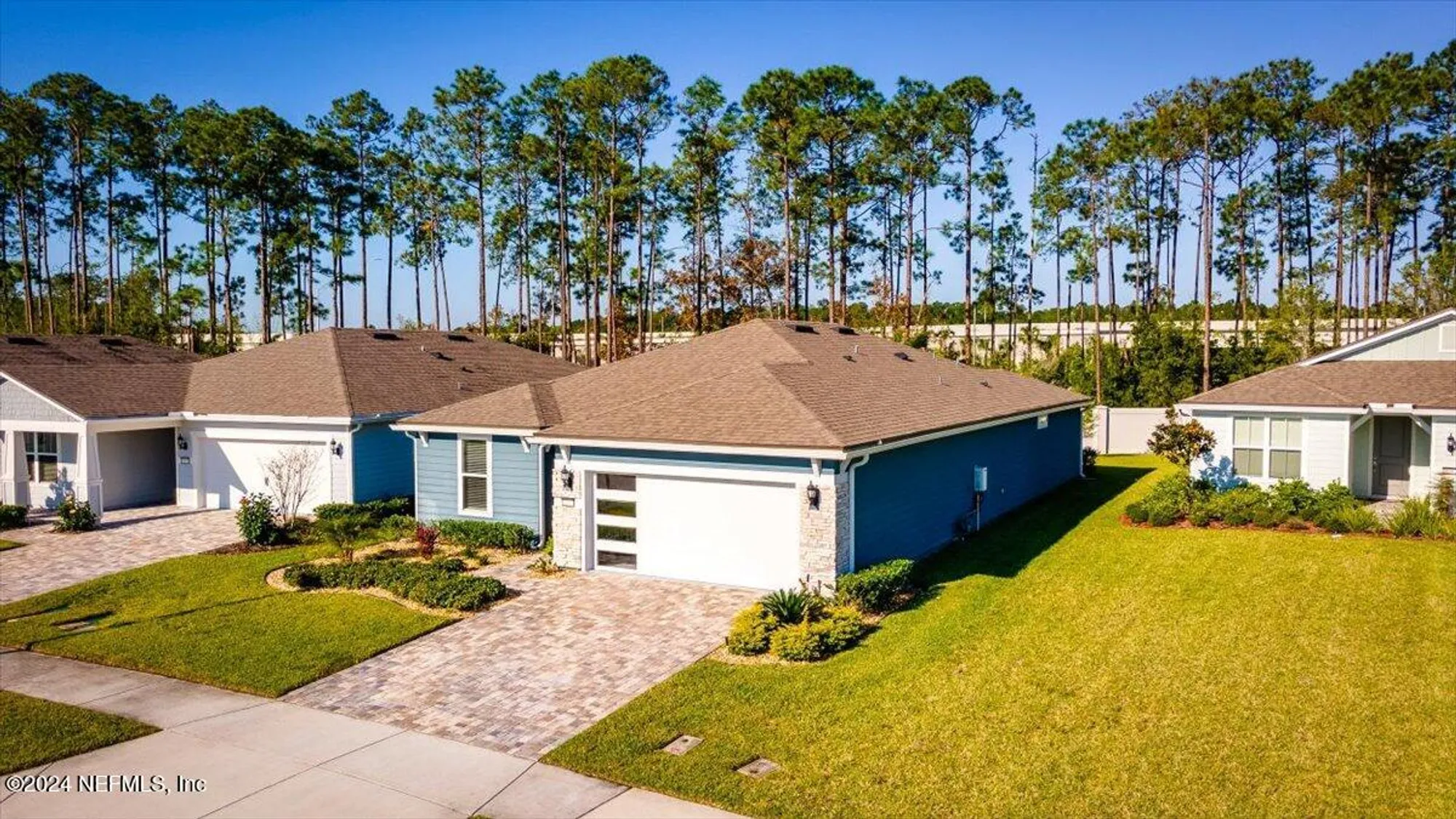 Property Slideshow image 21 of 35 | 10988 town view dr, Jacksonville, FL, 32256