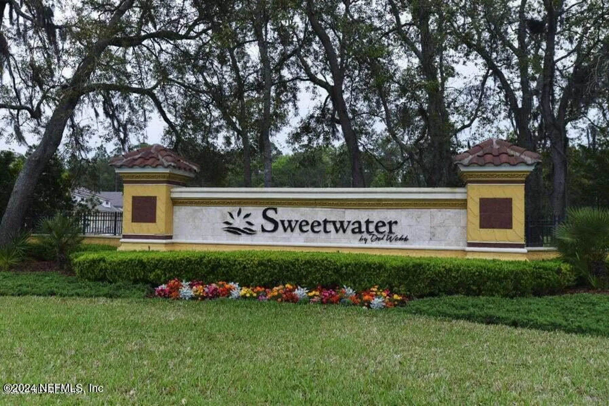 Property Slideshow image 56 of 93 | 8757 little swift cir 22f, Jacksonville, FL, 32256