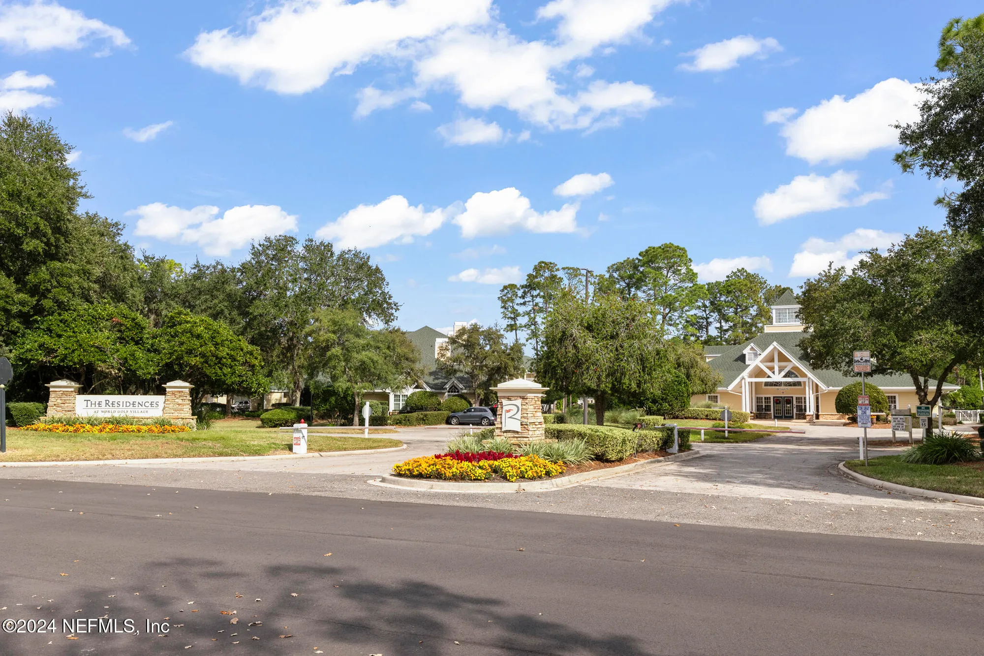 Property Slideshow image 4 of 51 | 135 n champions way unit 212, St Augustine, FL, 32092