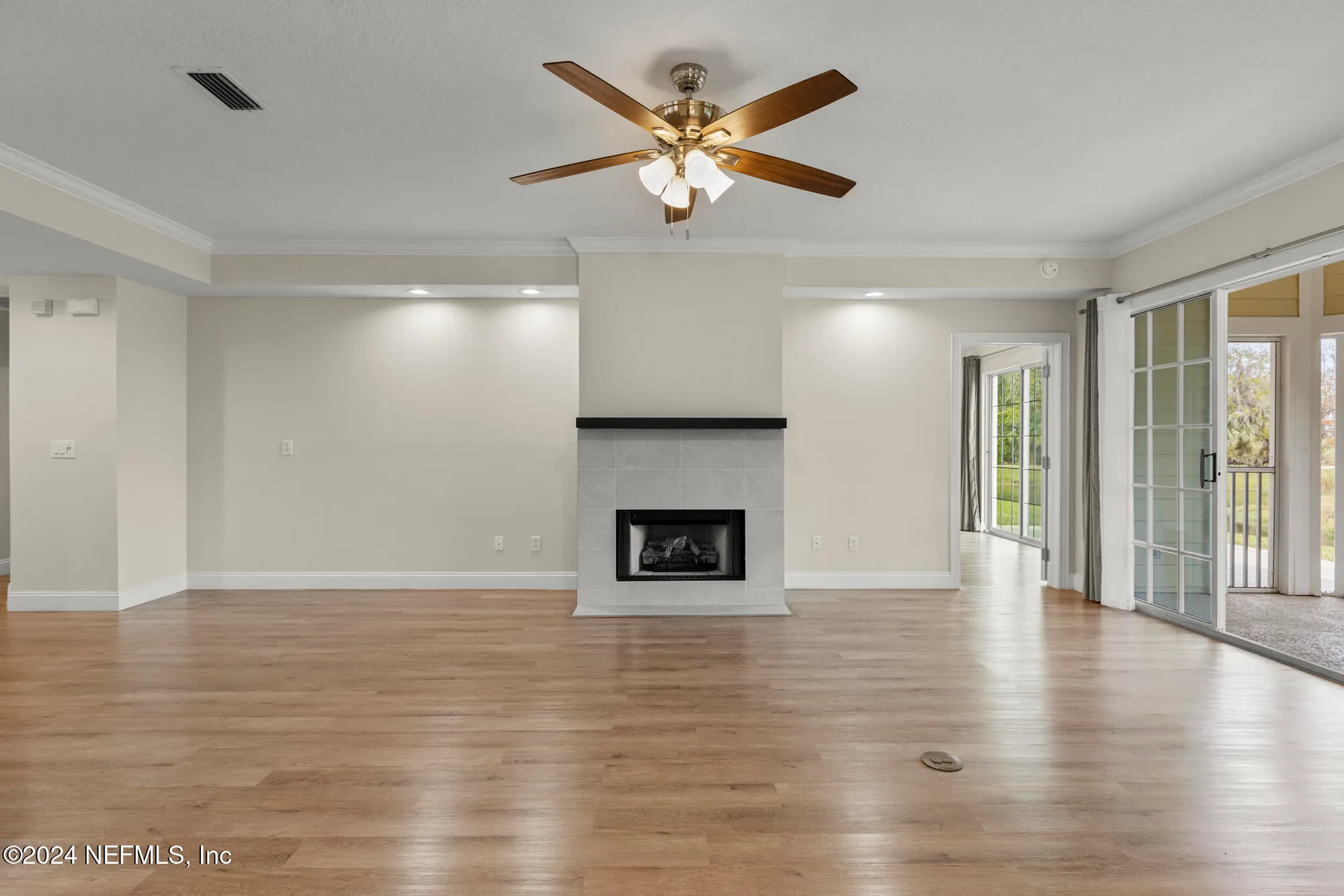 Property Slideshow image 15 of 51 | 135 n champions way unit 212, St Augustine, FL, 32092