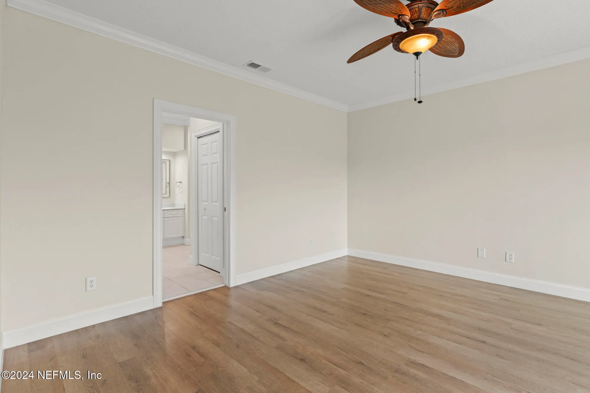 Property Slideshow image 18 of 51 | 135 n champions way unit 212, St Augustine, FL, 32092