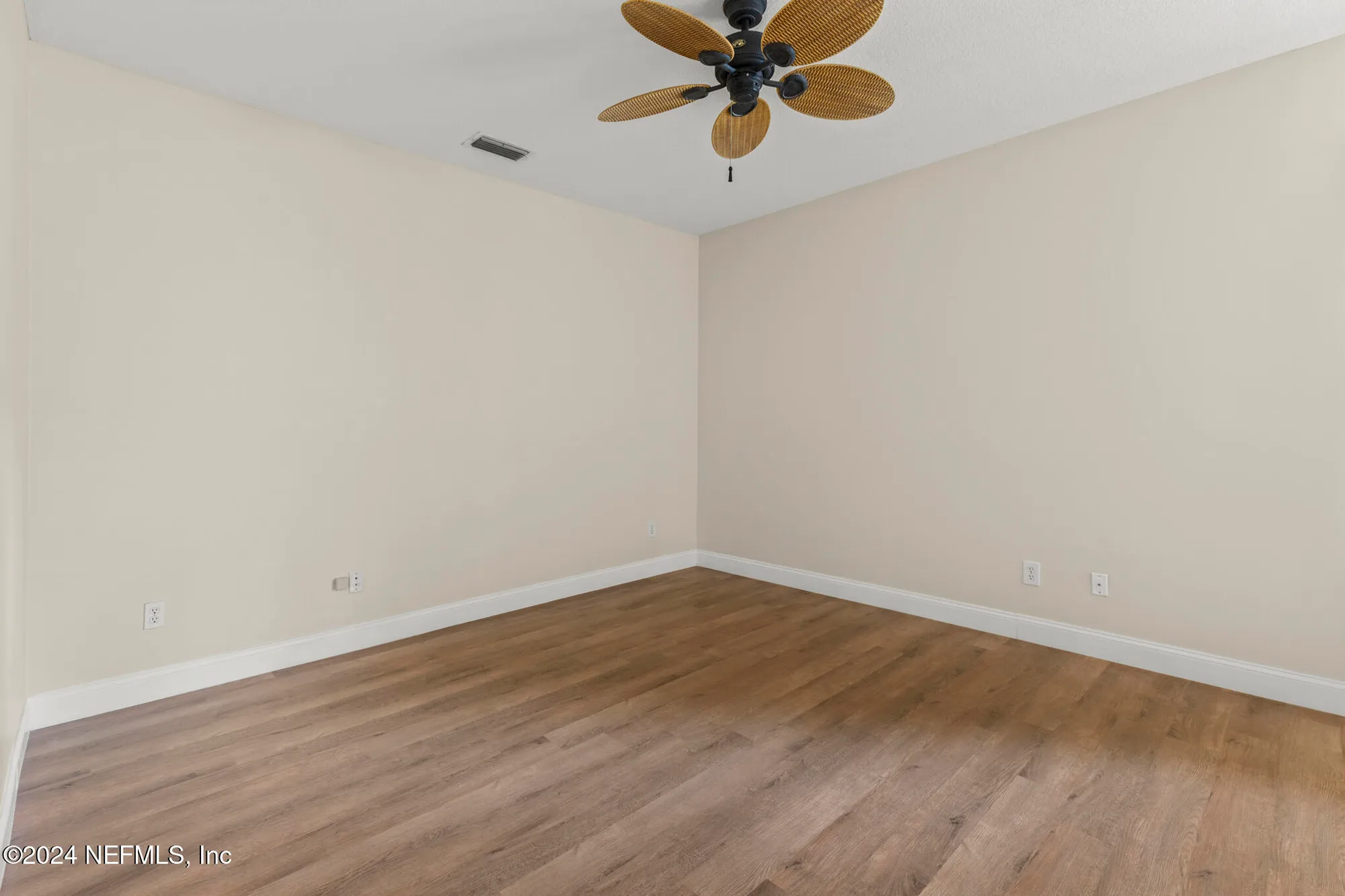 Property Slideshow image 33 of 51 | 135 n champions way unit 212, St Augustine, FL, 32092