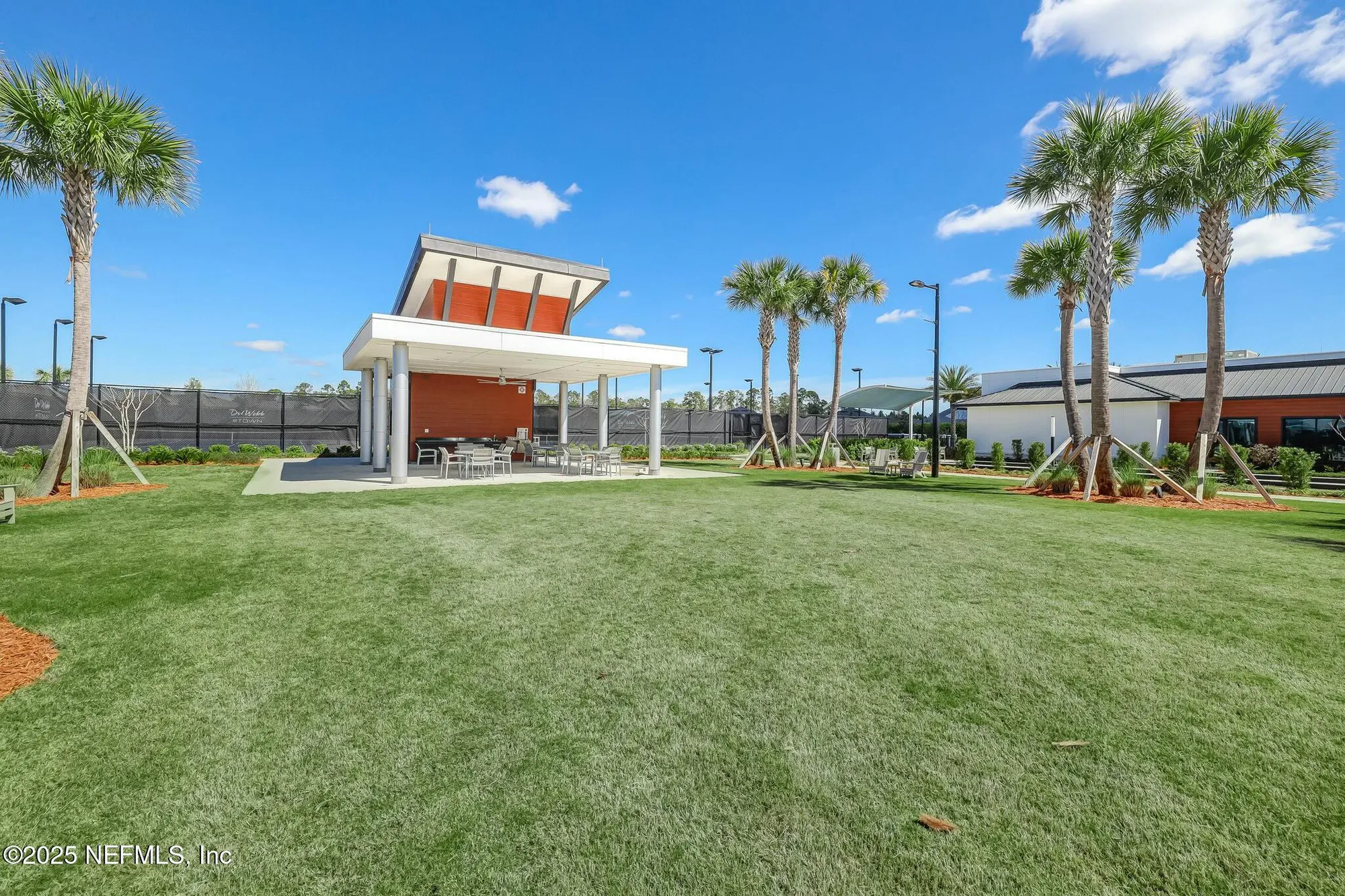 Property Slideshow image 37 of 58 | 11109 kentworth way, Jacksonville, FL, 32256