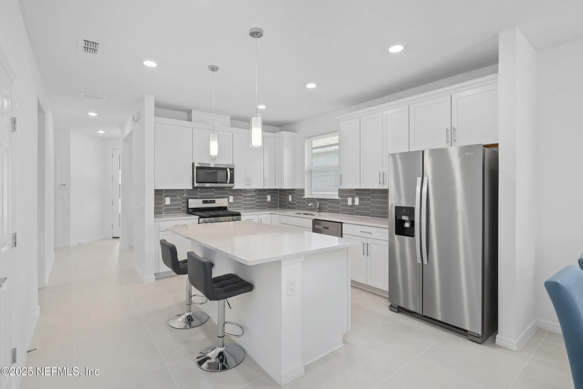 Property Slideshow image 11 of 57 | 102 fairlake cir, St Augustine, FL, 32092