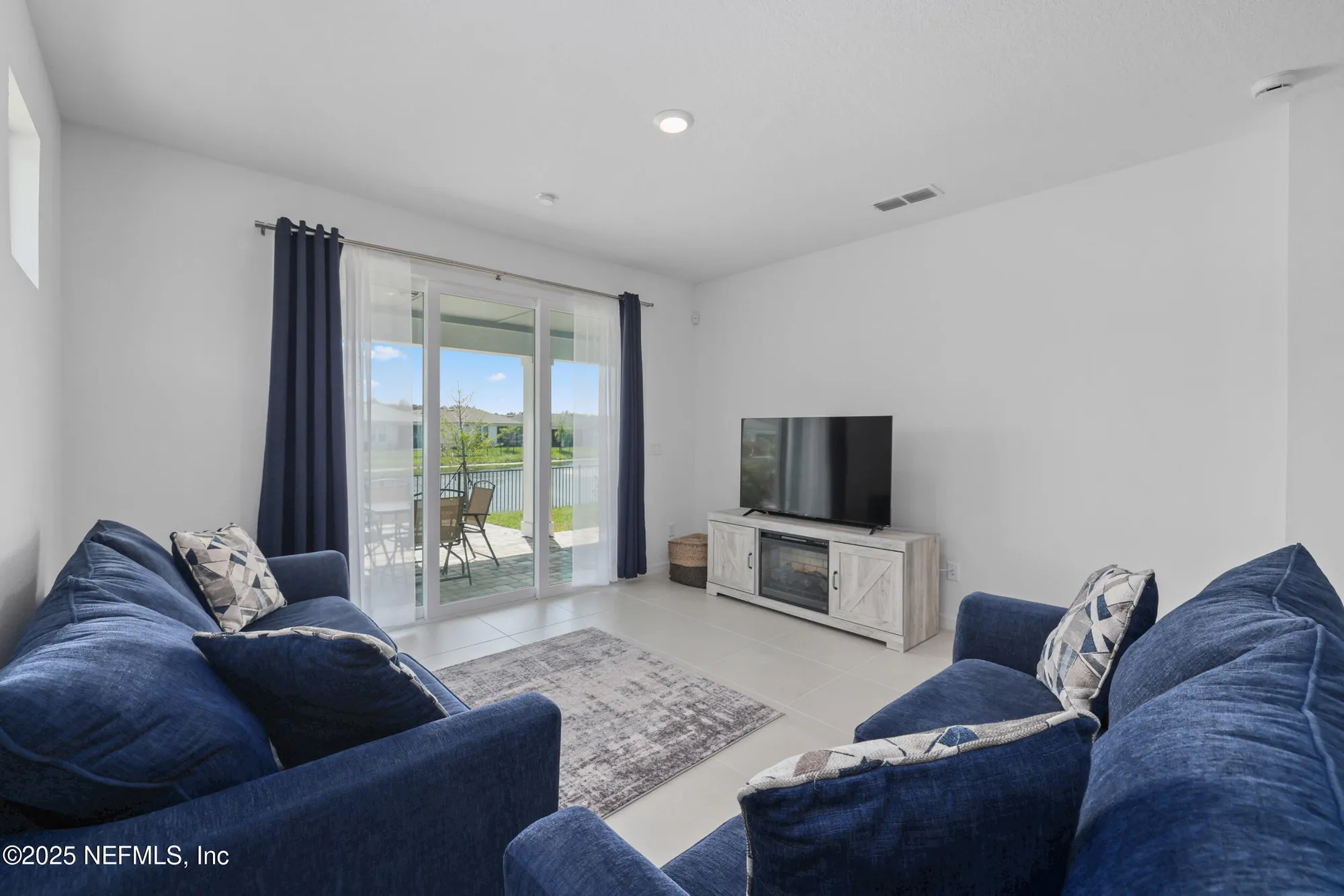 Property Slideshow image 16 of 57 | 102 fairlake cir, St Augustine, FL, 32092