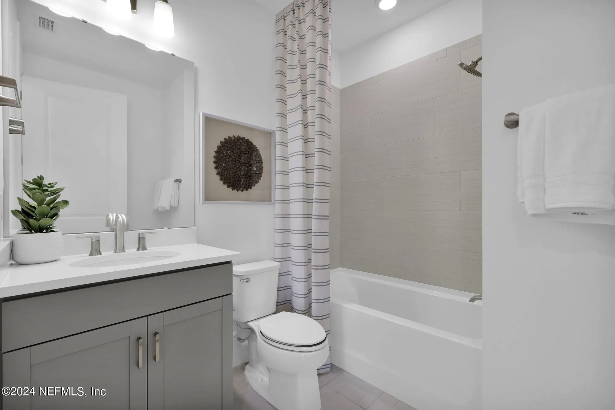 Property Slideshow image 16 of 40 | 531 goodwill ct, Yulee, FL, 32097