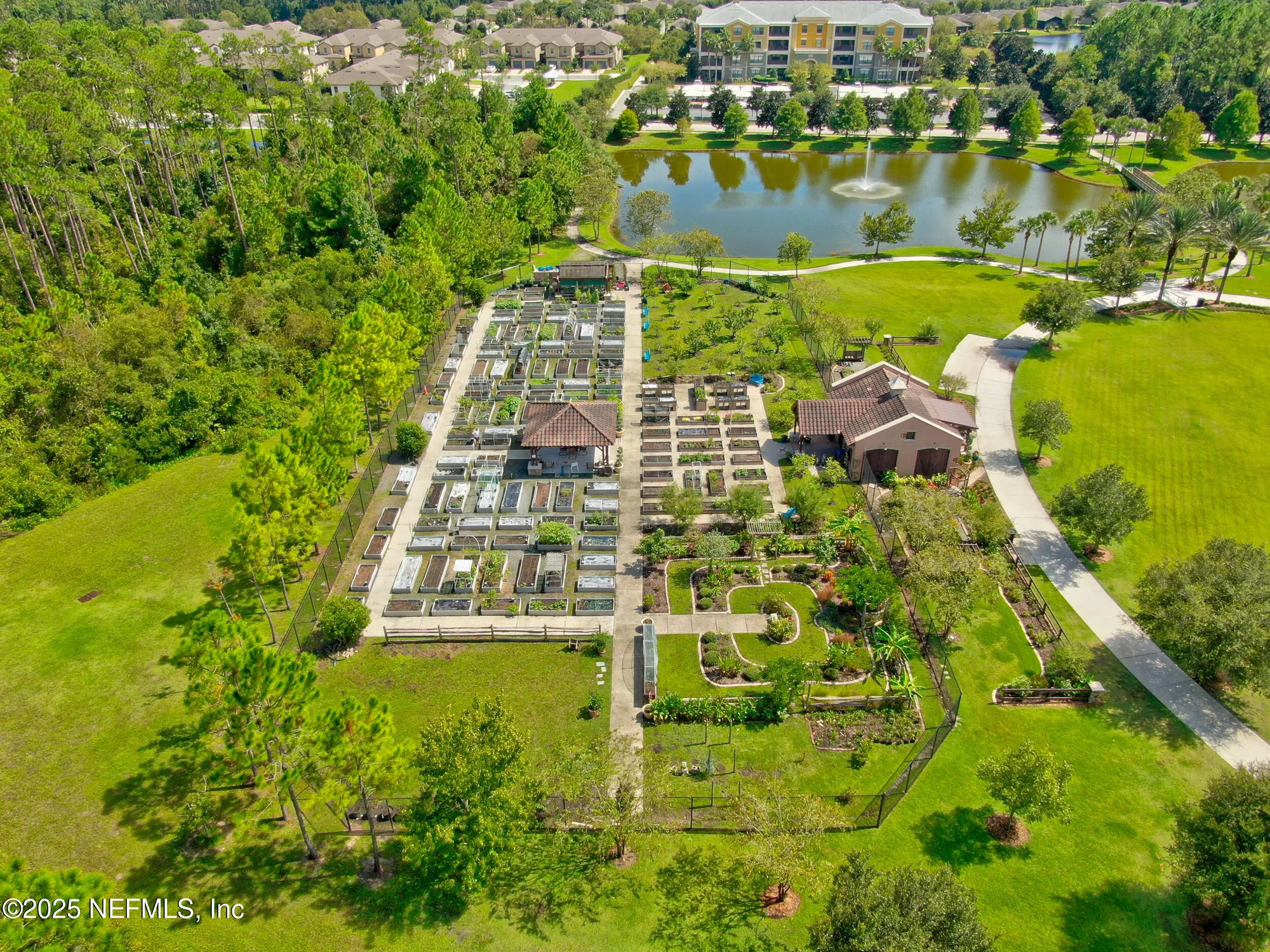 Property Slideshow image 30 of 39 | 28 windy whisper dr, Ponte Vedra, FL, 32081