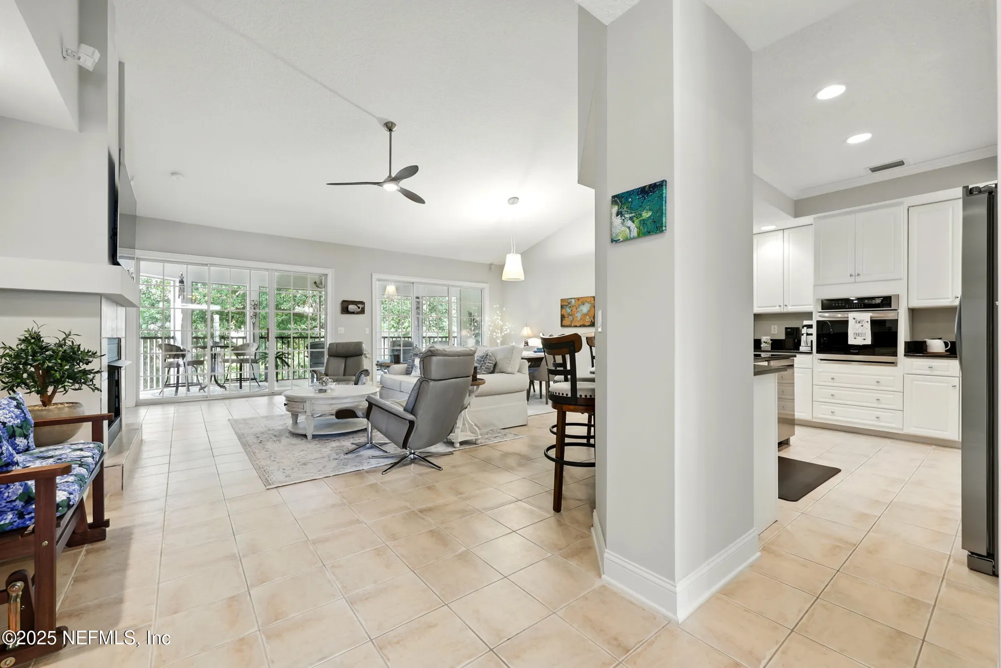 Property Slideshow image 9 of 64 | 330 n shore cir unit 1122, St Augustine, FL, 32092