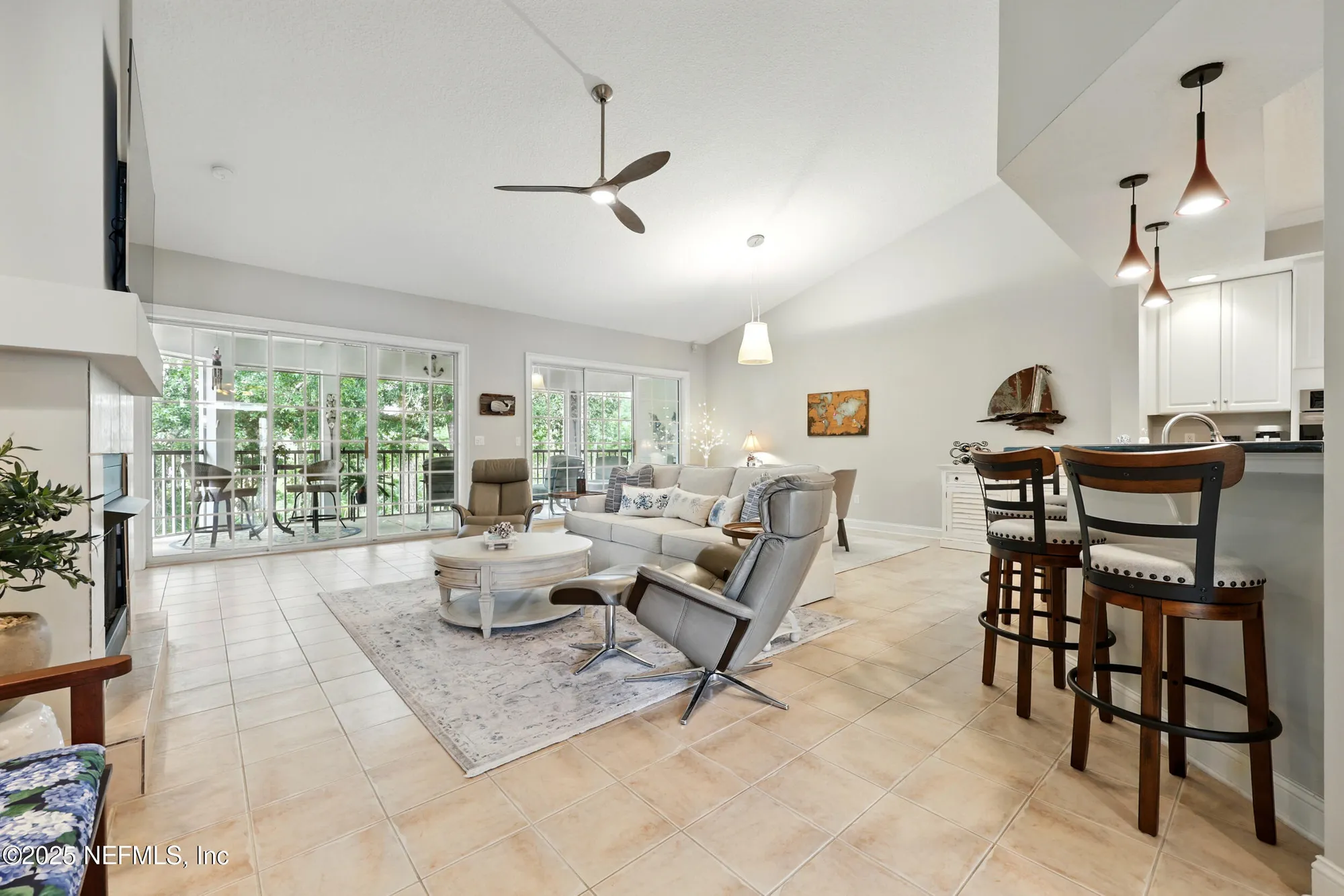 Property Slideshow image 10 of 64 | 330 n shore cir unit 1122, St Augustine, FL, 32092