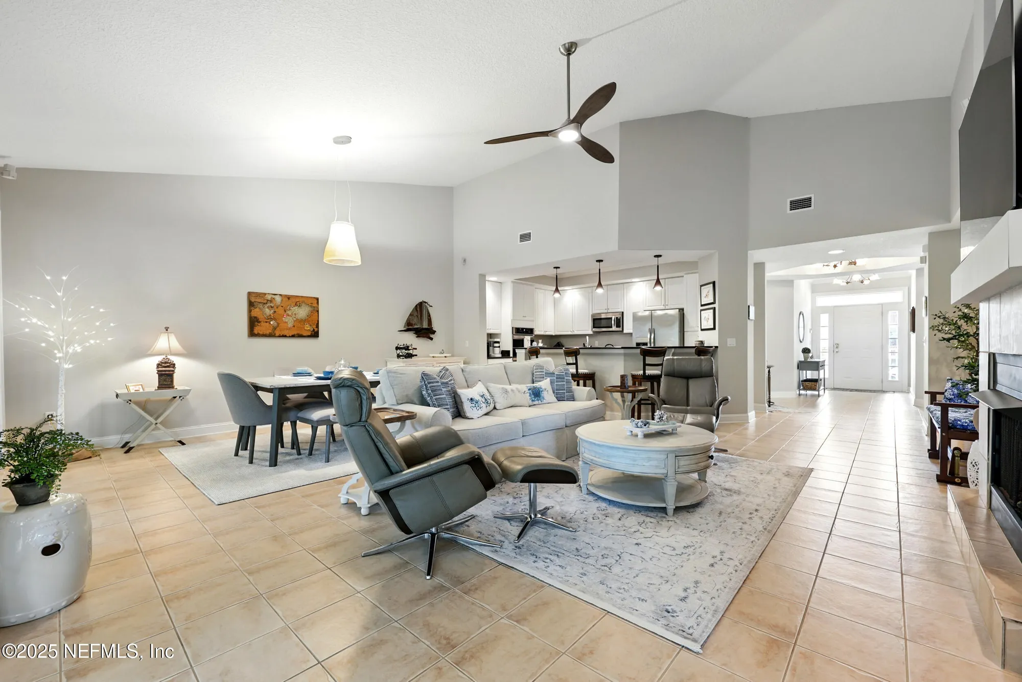 Property Slideshow image 11 of 64 | 330 n shore cir unit 1122, St Augustine, FL, 32092
